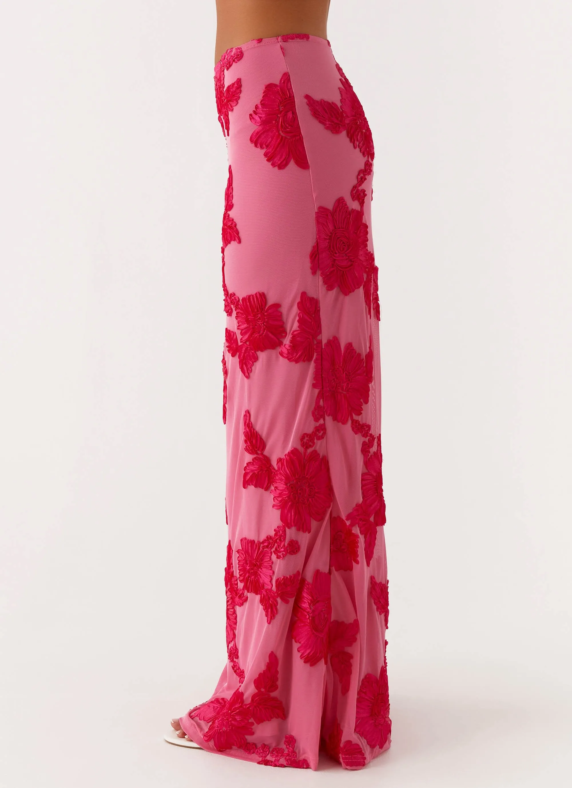 CompressionFitFabric Breathable Performance Wear Radiate Maxi Skirt - Pink