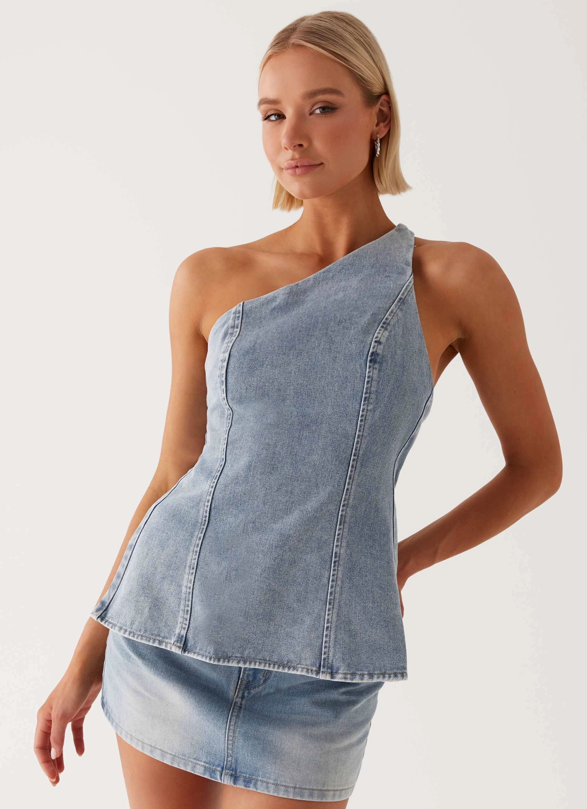 FoamReinforcedCollar Maysa Denim Top - Blue