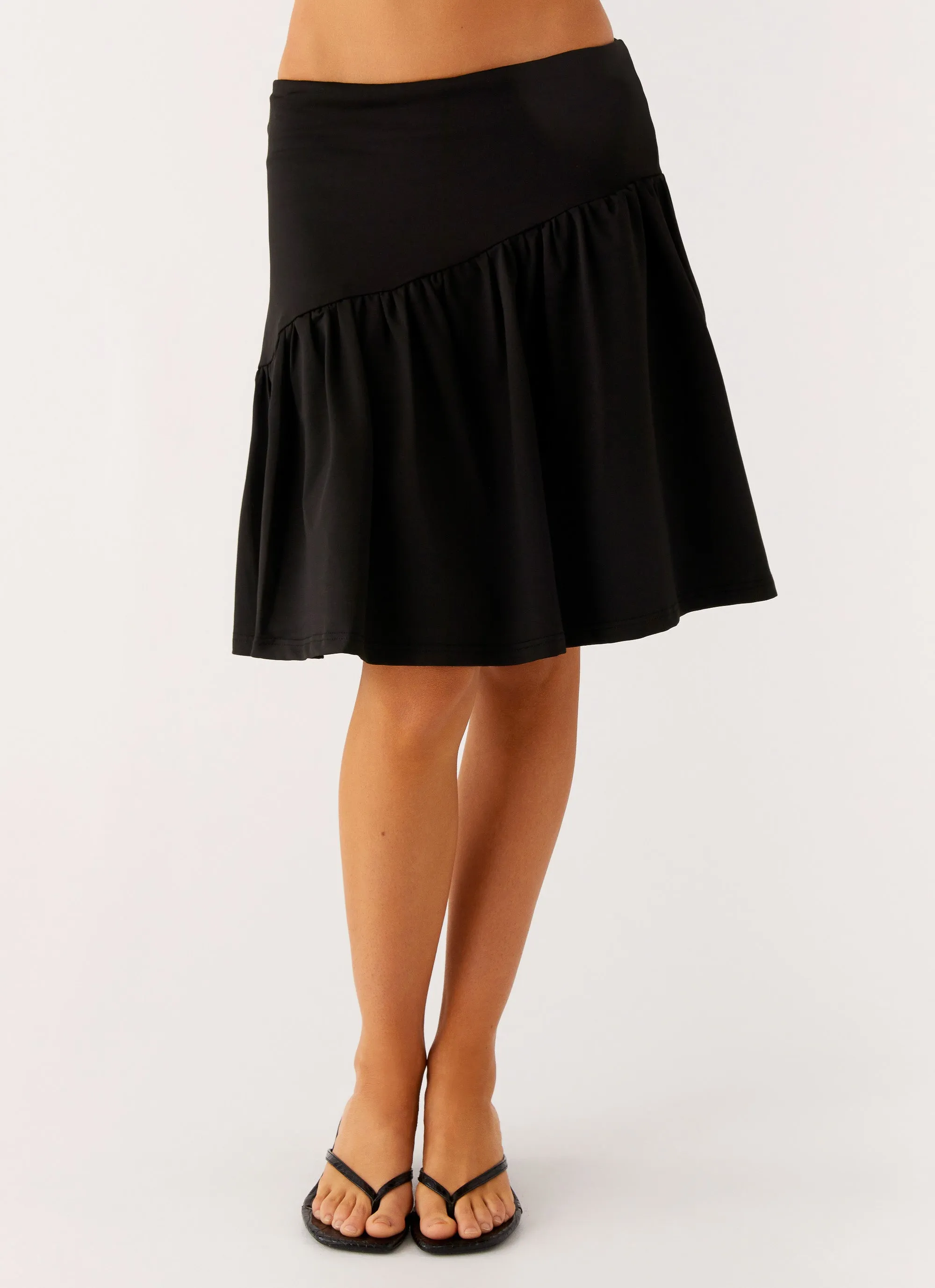 Day Hike Rayna Midi Skirt - Black
