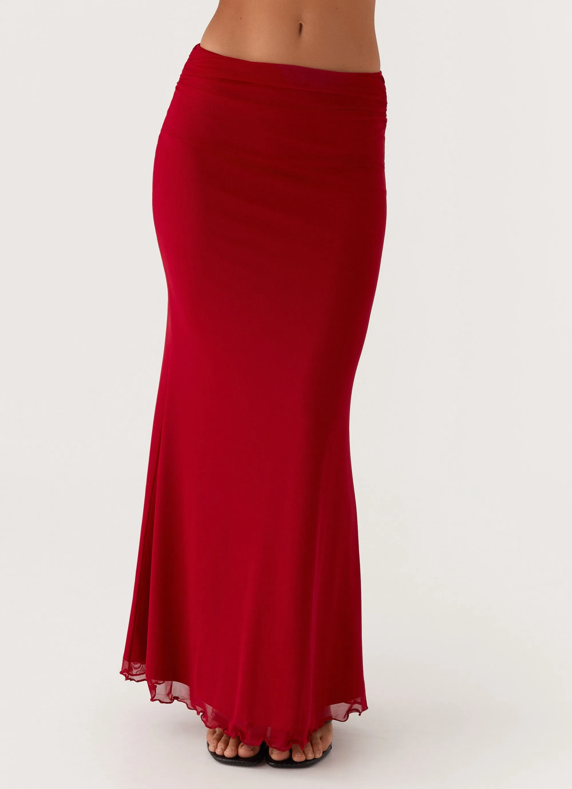 Rayne Maxi Skirt - Red Core Basic Fitted Style