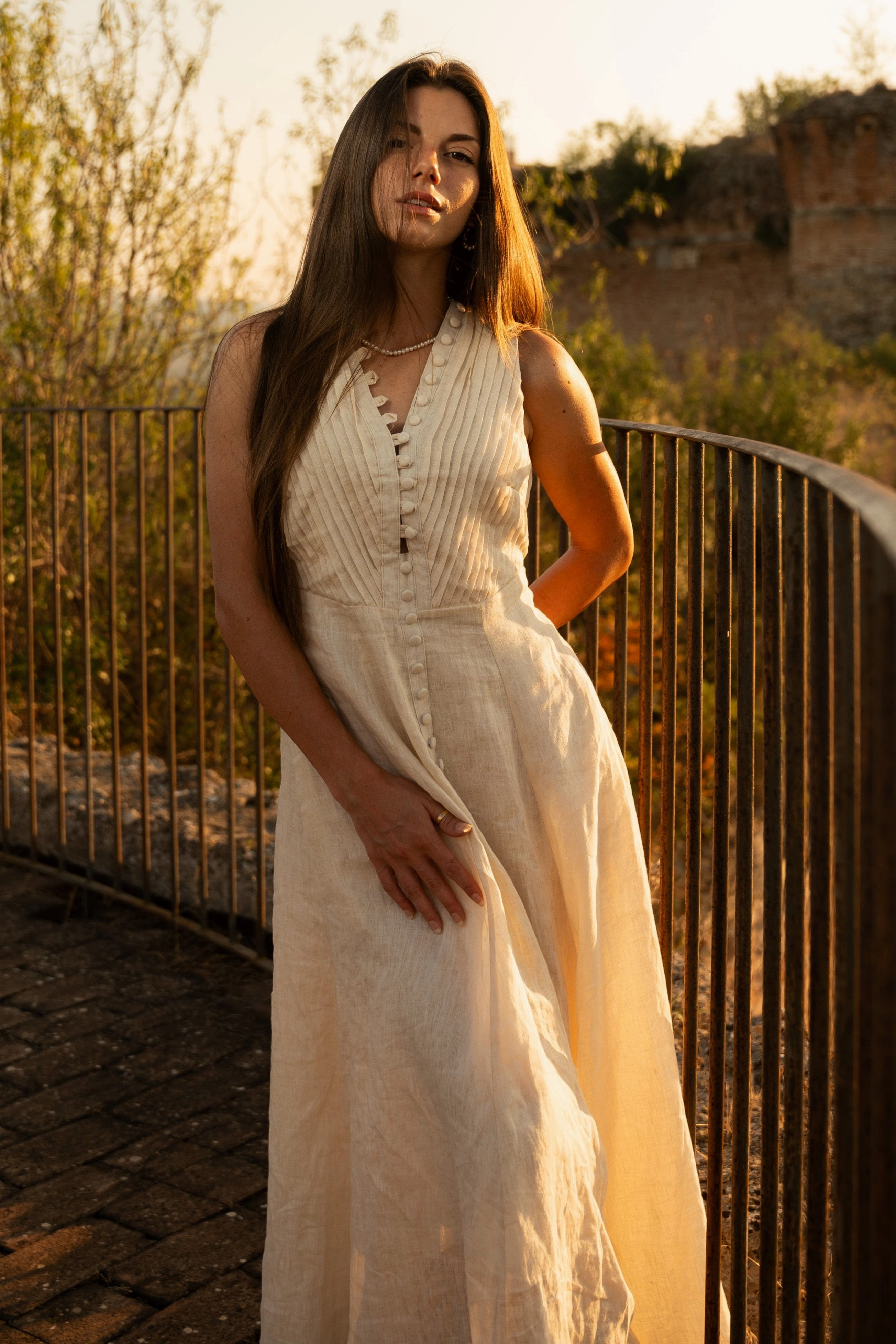 WindproofTechnology Rebecca 18 | Pleated Maxi Linen Dress