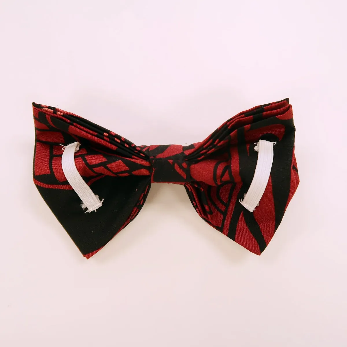 Red Tapa Print Dog's Bow Tie