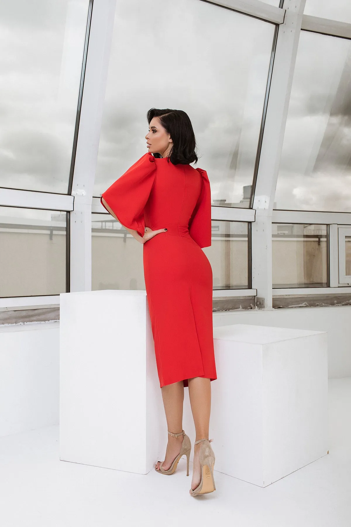 Red V-Neck Bell Sleeve Midi Dress