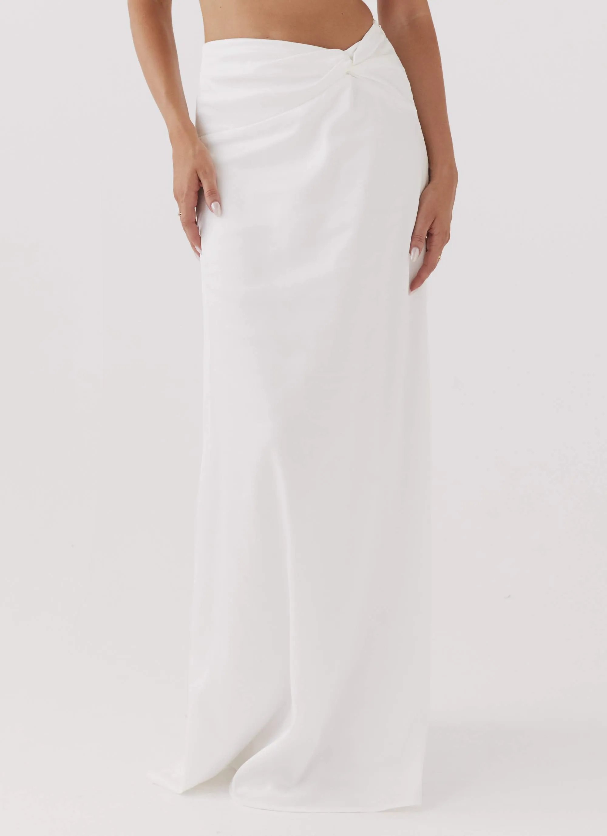 Crescent Light Twist Maxi Skirt - Ivory ReflectiveAccentDetails Freedom Fit
