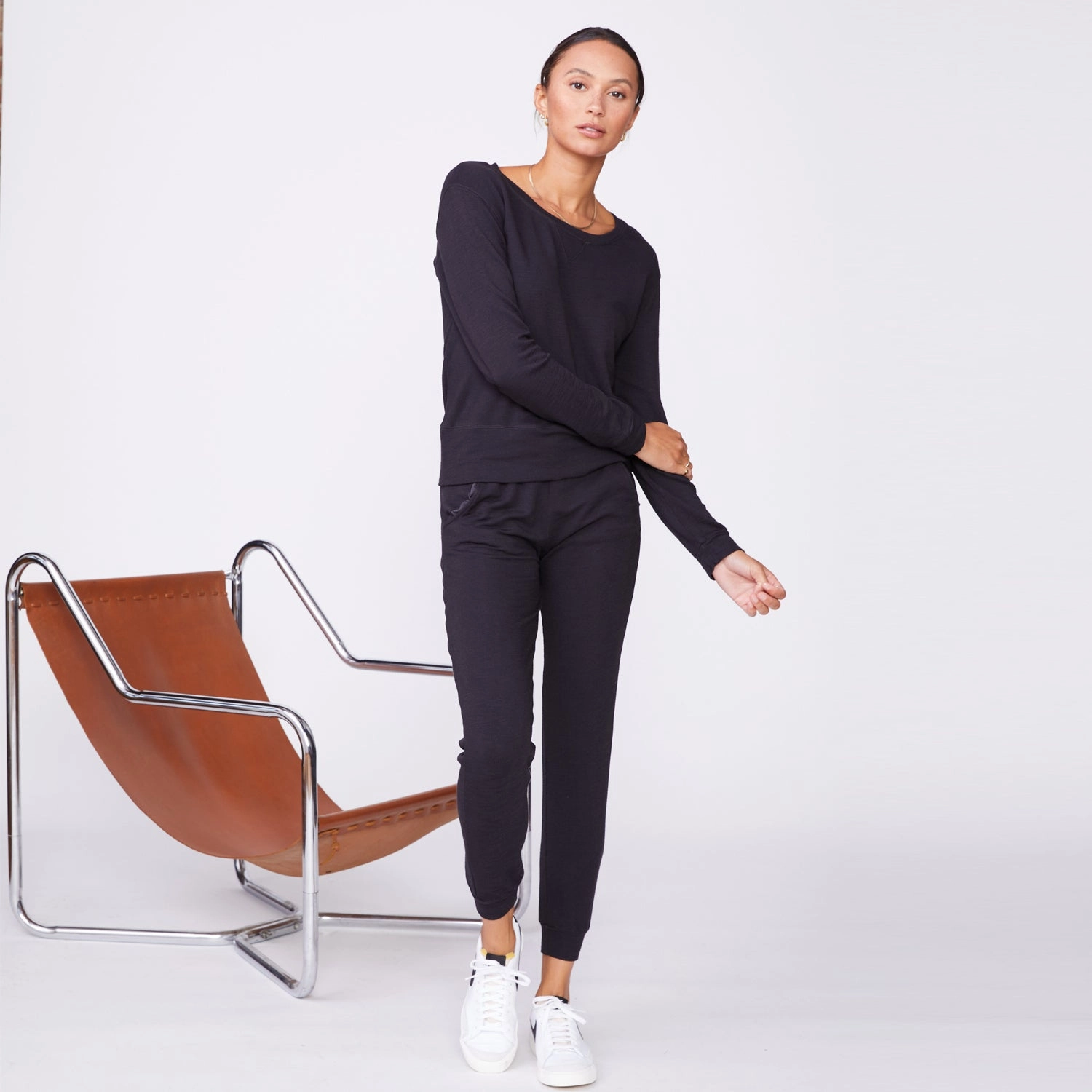 Supersoft Crew Neck Sweatshirt Resilient Elasticity AntiSlipGrip