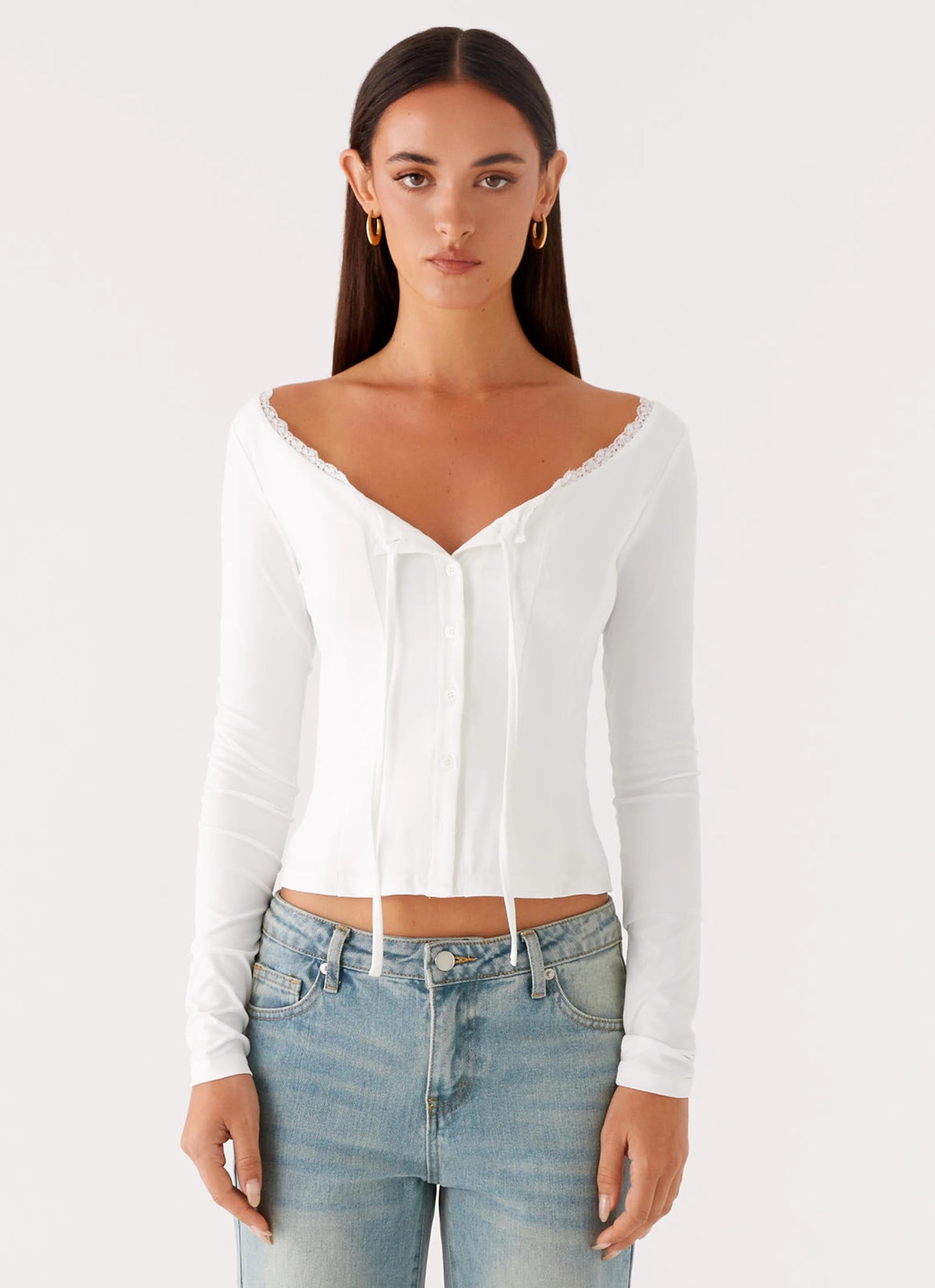 Easy Wear Resilient Fabric Blend Moda Long Sleeve Top - White