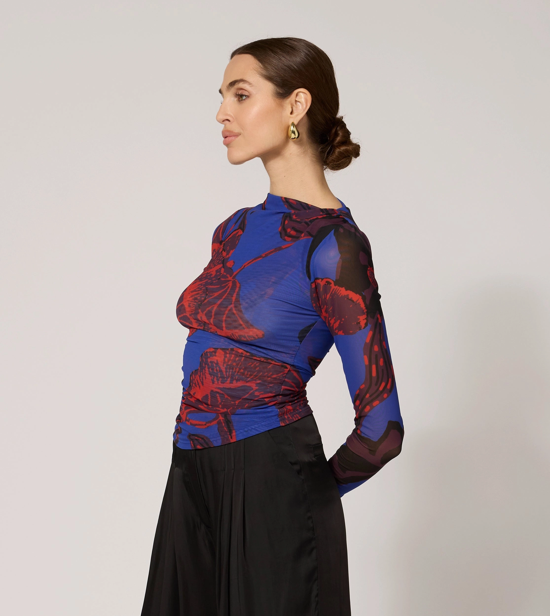 Remy Top | La Rouge Subtle Texture Weave Sweat Absorbent Inner Layer