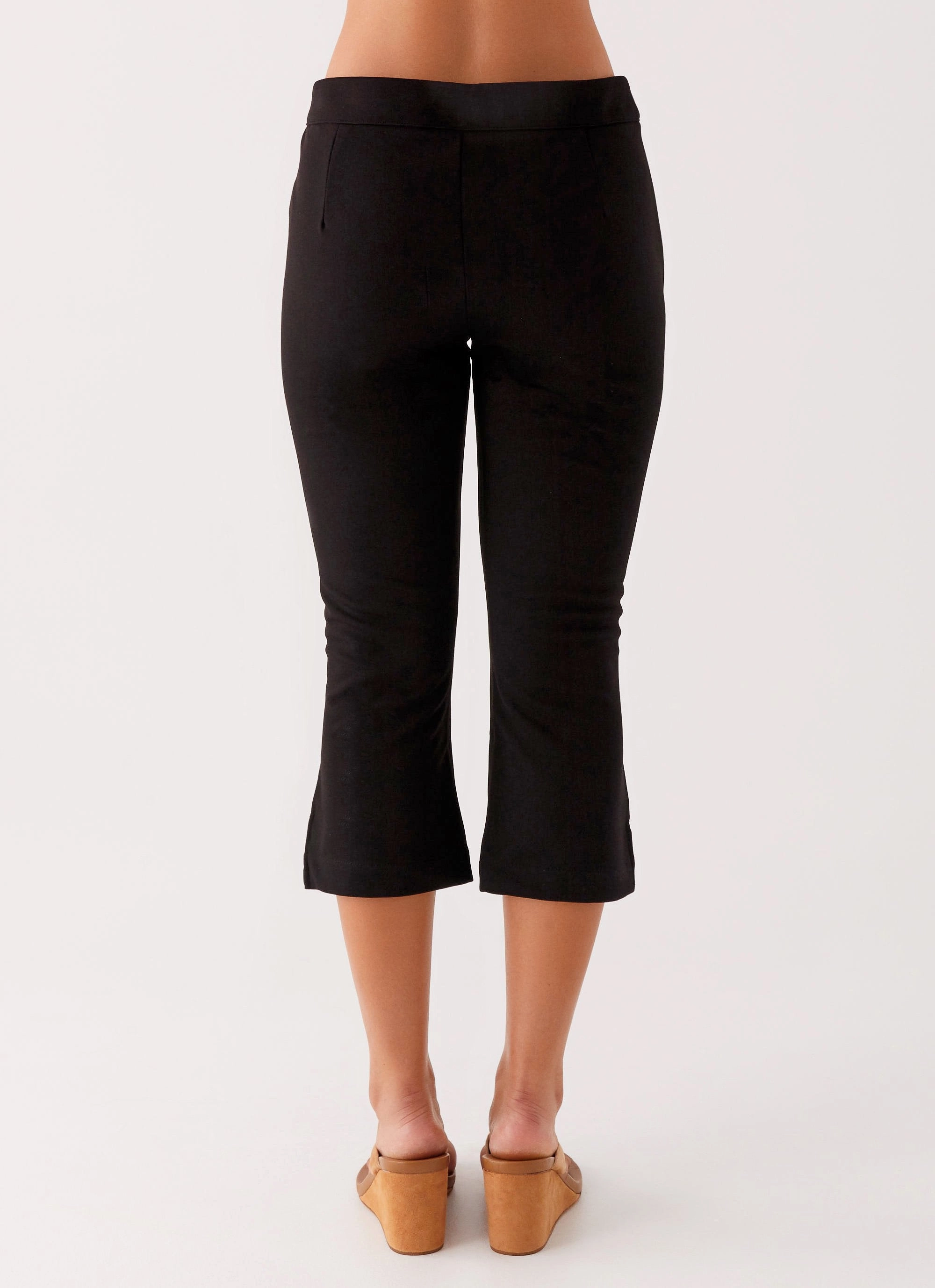 Seamless construction Rue Capri Pants - Black