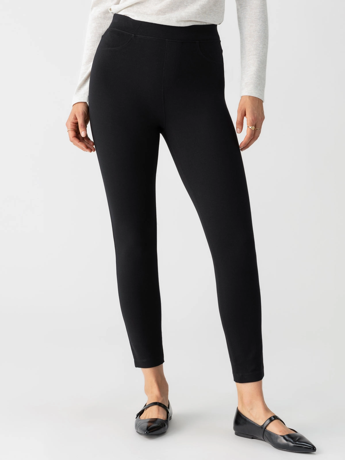 Runway Semi High Rise Legging Black Recycled fibers