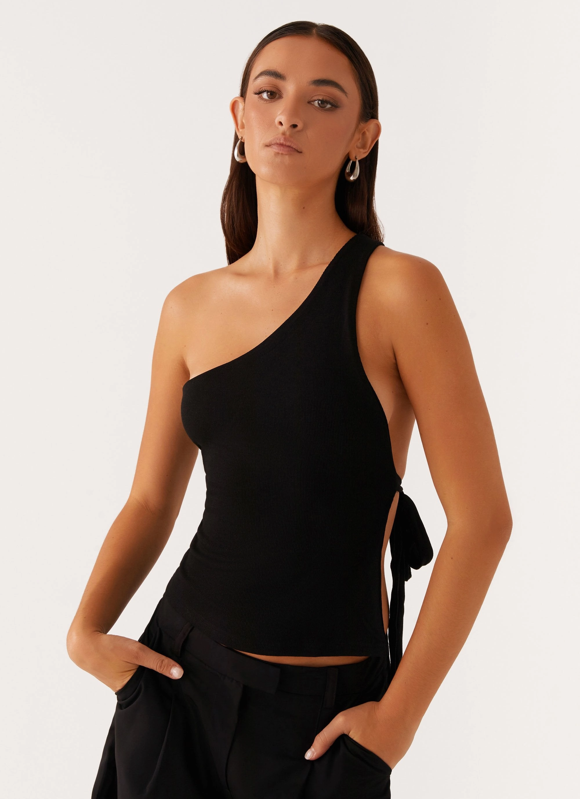 DurableStitching Stretch Technology Safiya One Shoulder Top - Black