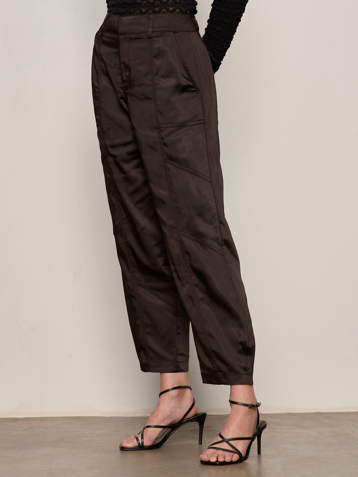SecureClosures Comfort Cushioning Sahara Satin Tapered Pant Black