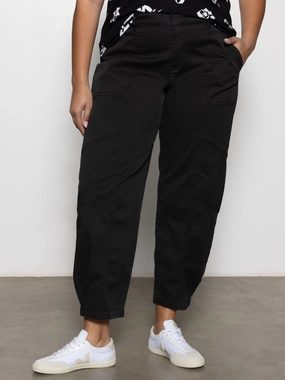 Sahara Tapered Standard Rise Pant Black Extended Sizing Non Slip Waistband Sahara Tapered Standard Rise Pant Black Extended Sizing Layer Fit Essential Waist