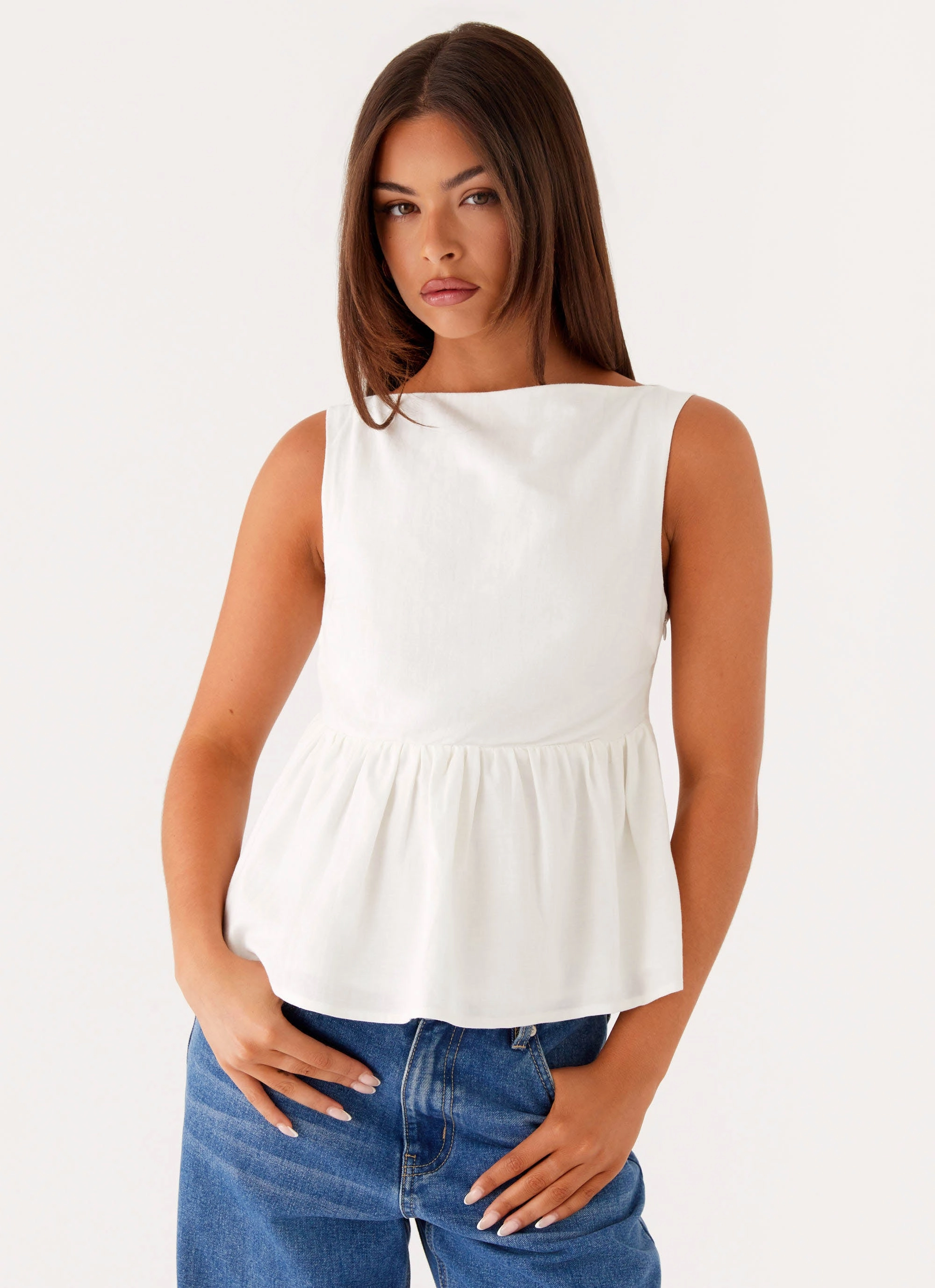 Sallie Linen Top - White Variable Tension Adjustment Ergonomic Cut