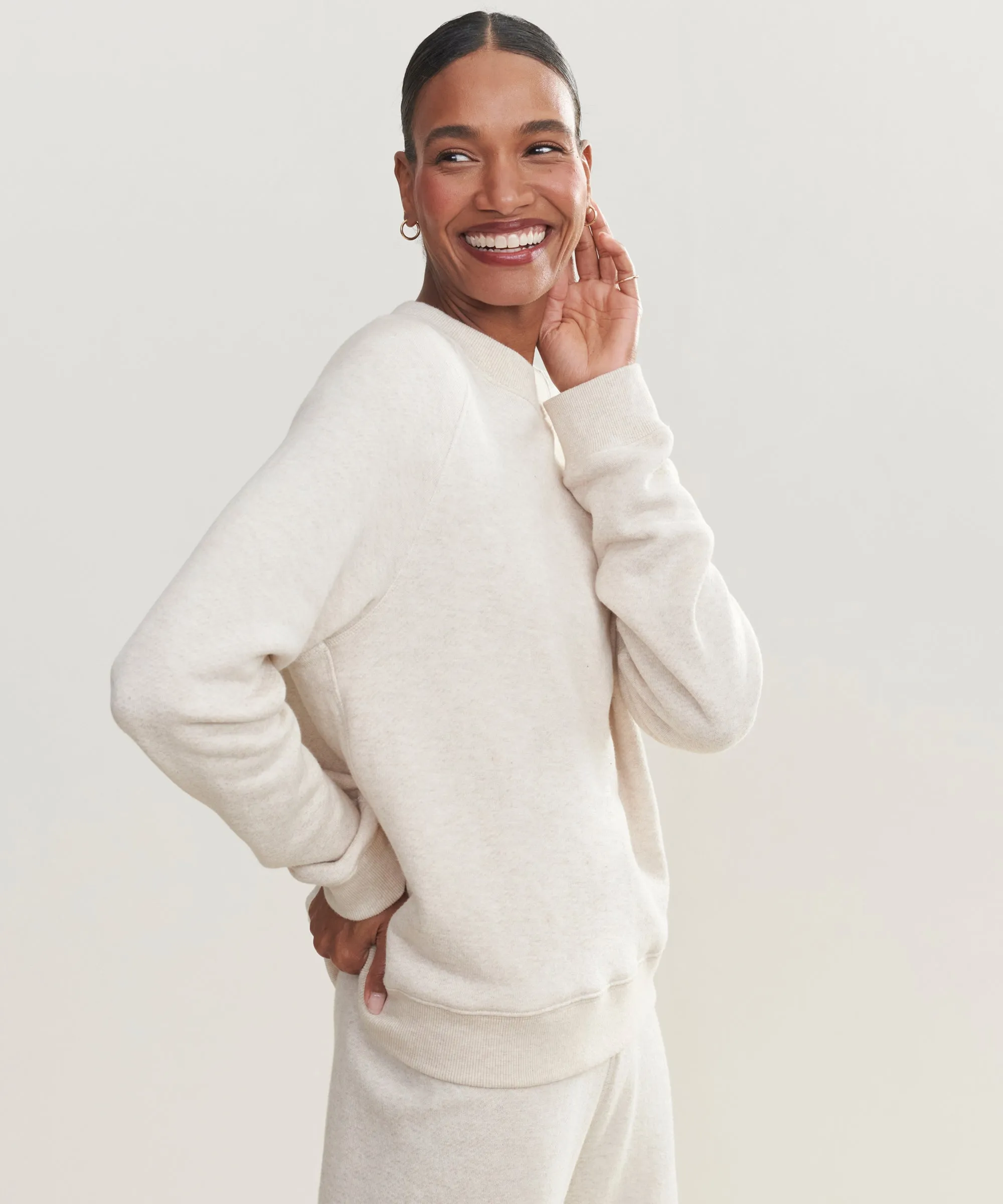 Saturday Sweatshirt Flexible Ribbed Cuffs