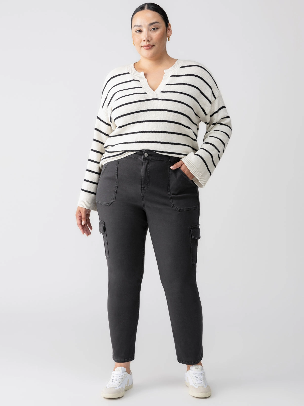 TearResistantMaterial Sculpted Hayden Cargo Standard Rise Pant Black Extended Sizing