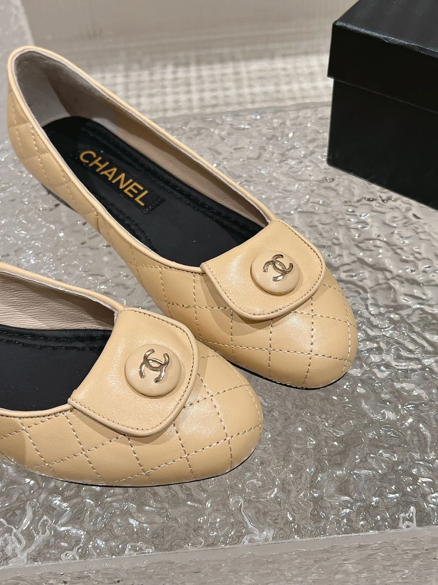 SE1156 CC Ballet Flats / Size4-10