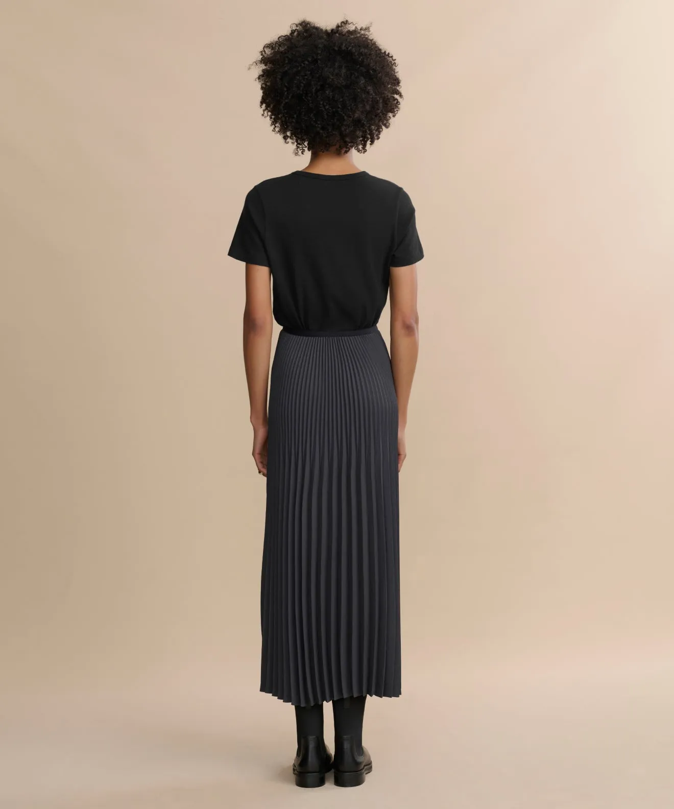 Day Wear Low Profile Pleated Skirt