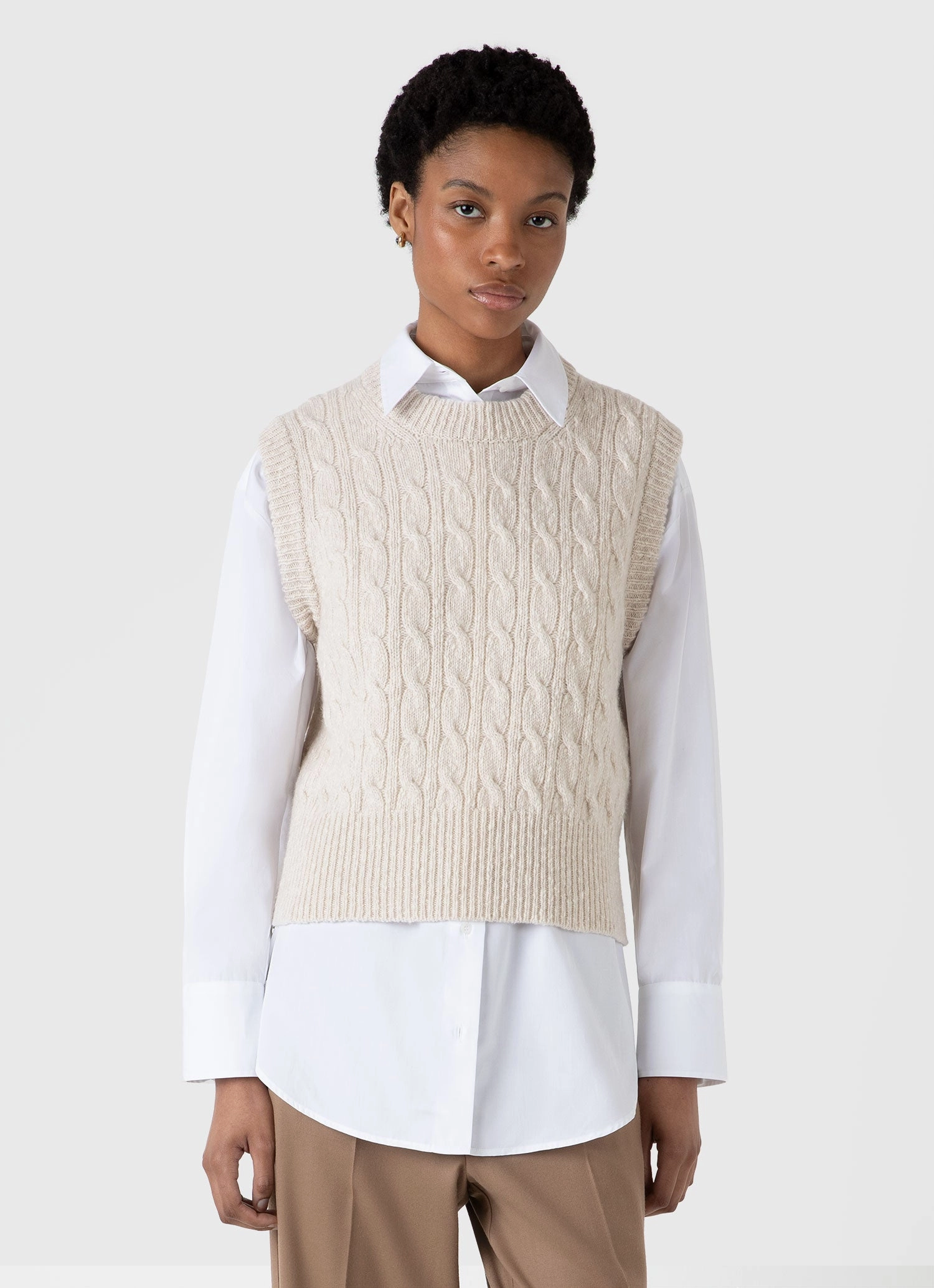 Women's Cable Knit Vest in Ecru Natural Fiber Blend