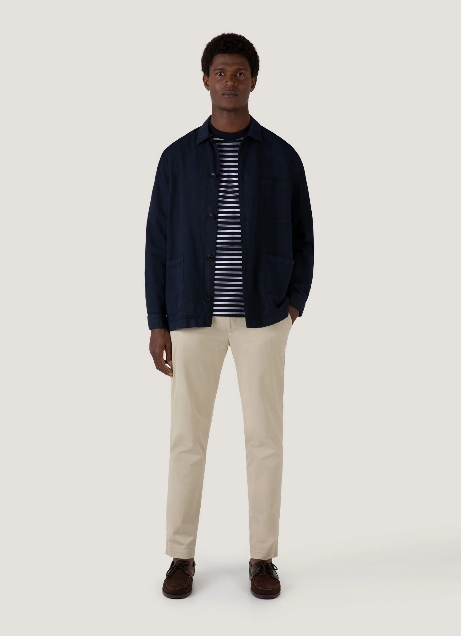 Stylish and Relaxed Men's Relaxed Fit Heavyweight T-shirt in Navy/White