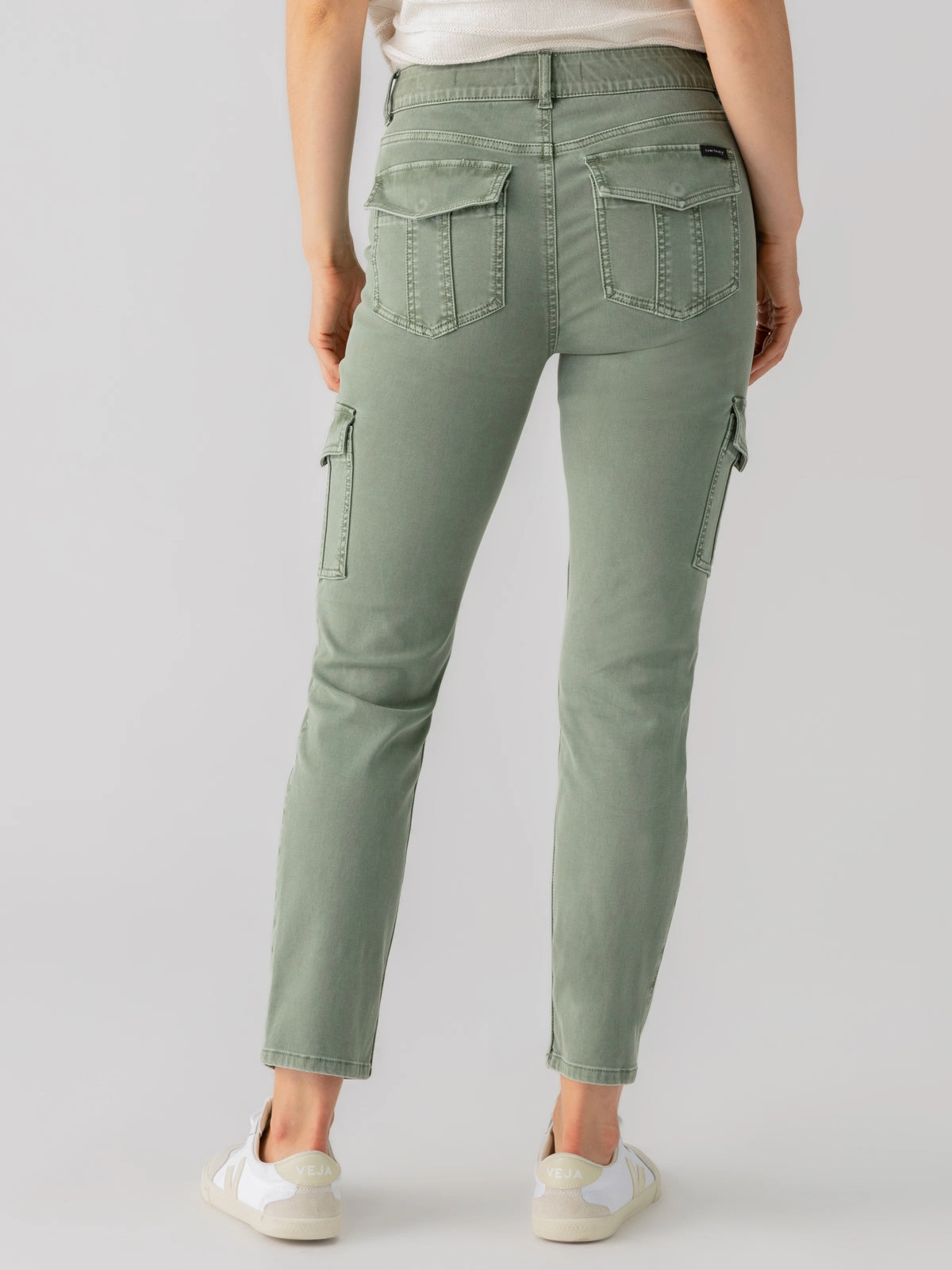 Stylish Look Sculpted Hayden Cargo Standard Rise Pant Dark Spruce