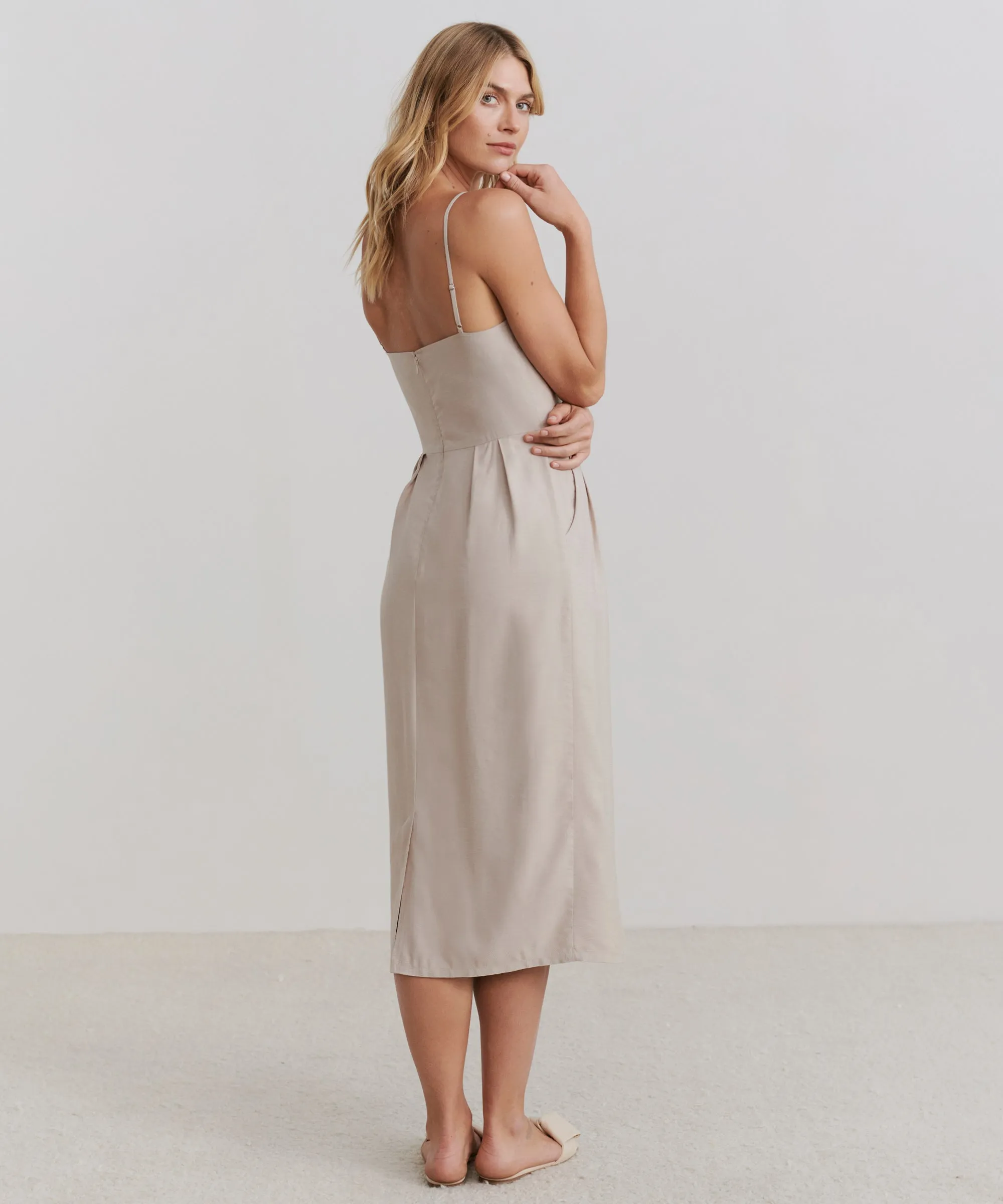 Rove Dress Beauty Feel