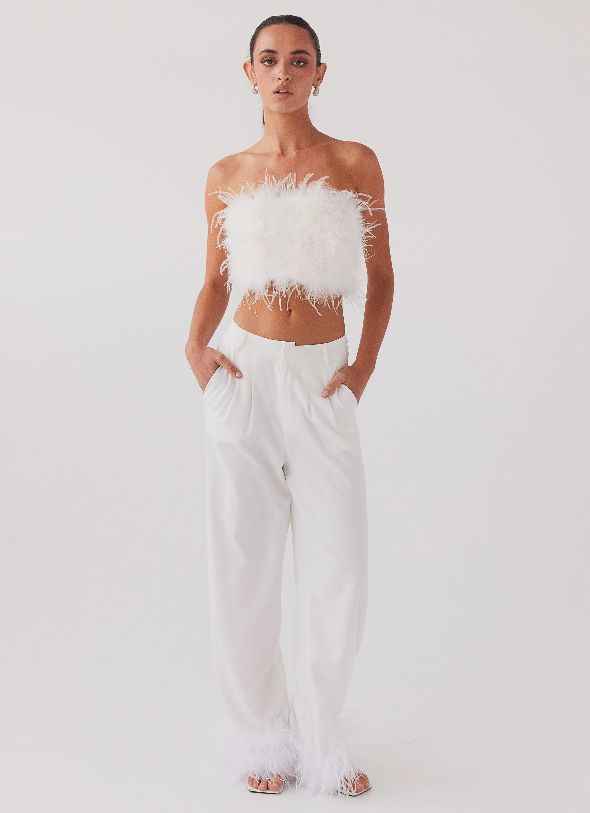 Shake It Off Feather Pants - Snow Quick Comfort Dressy look