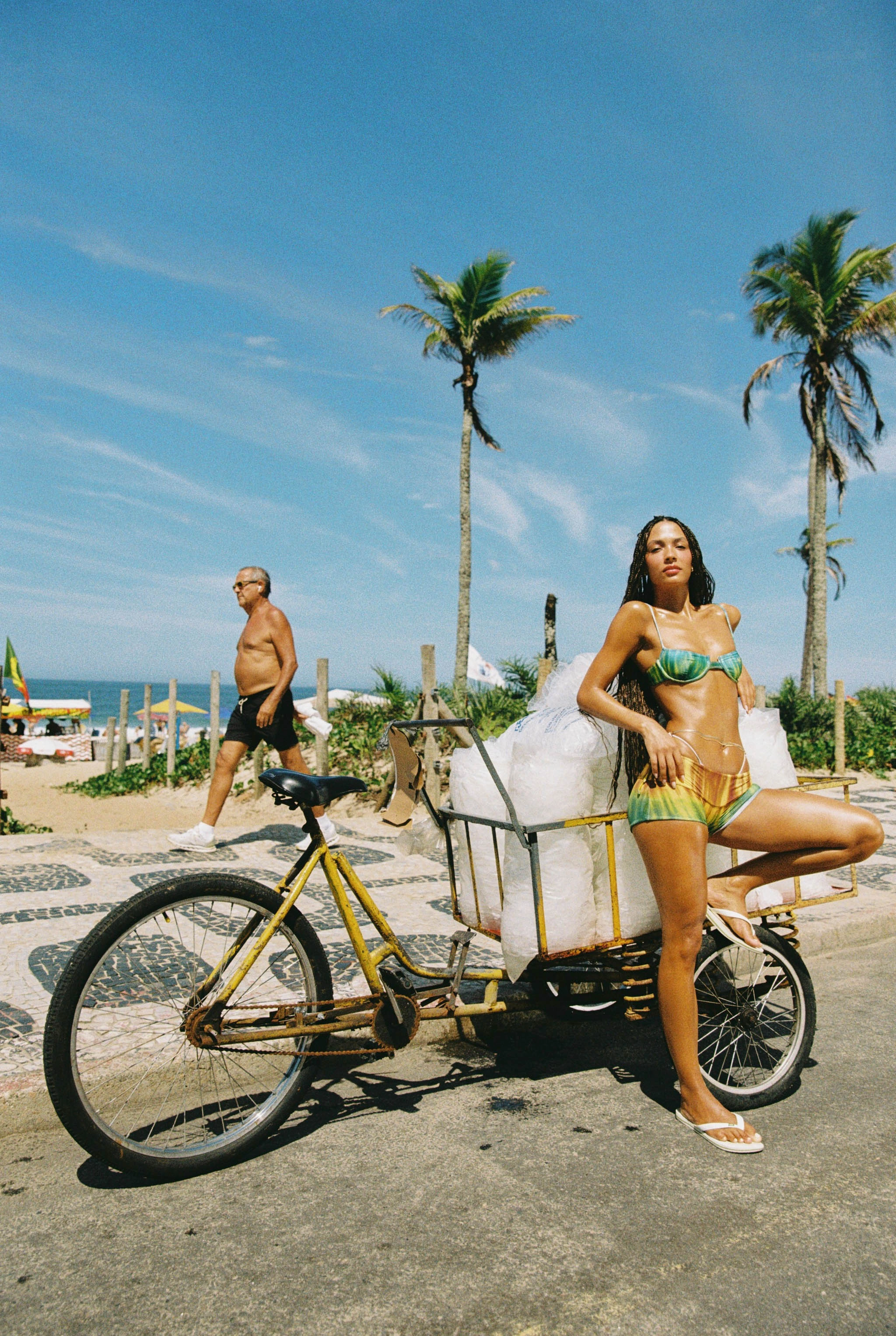 Holiday Collection Elif Underwire Tie Dye Bikini Top