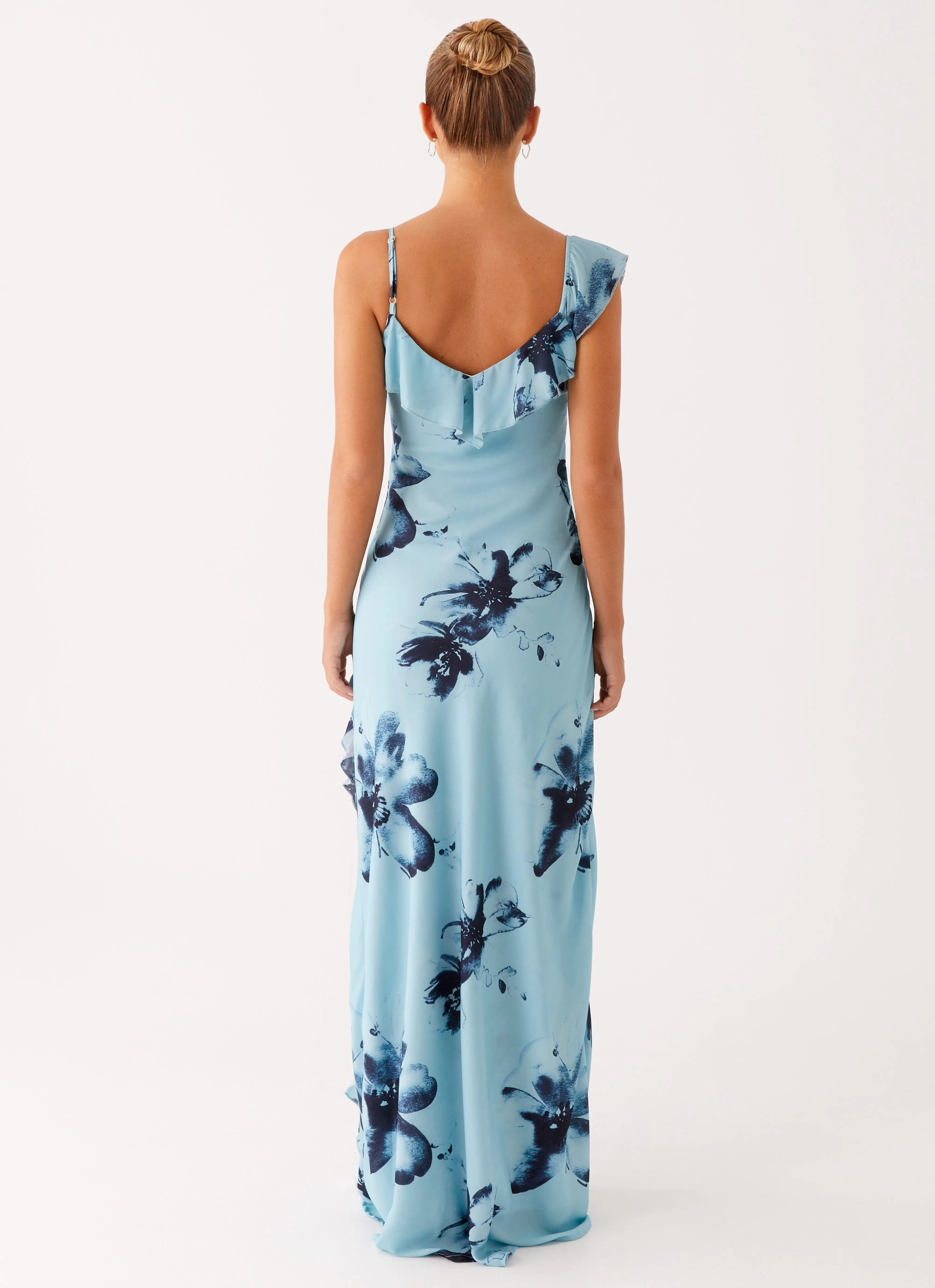 Goldsmith Maxi Dress - Blue Black Floral Daily Ready All Fitwear