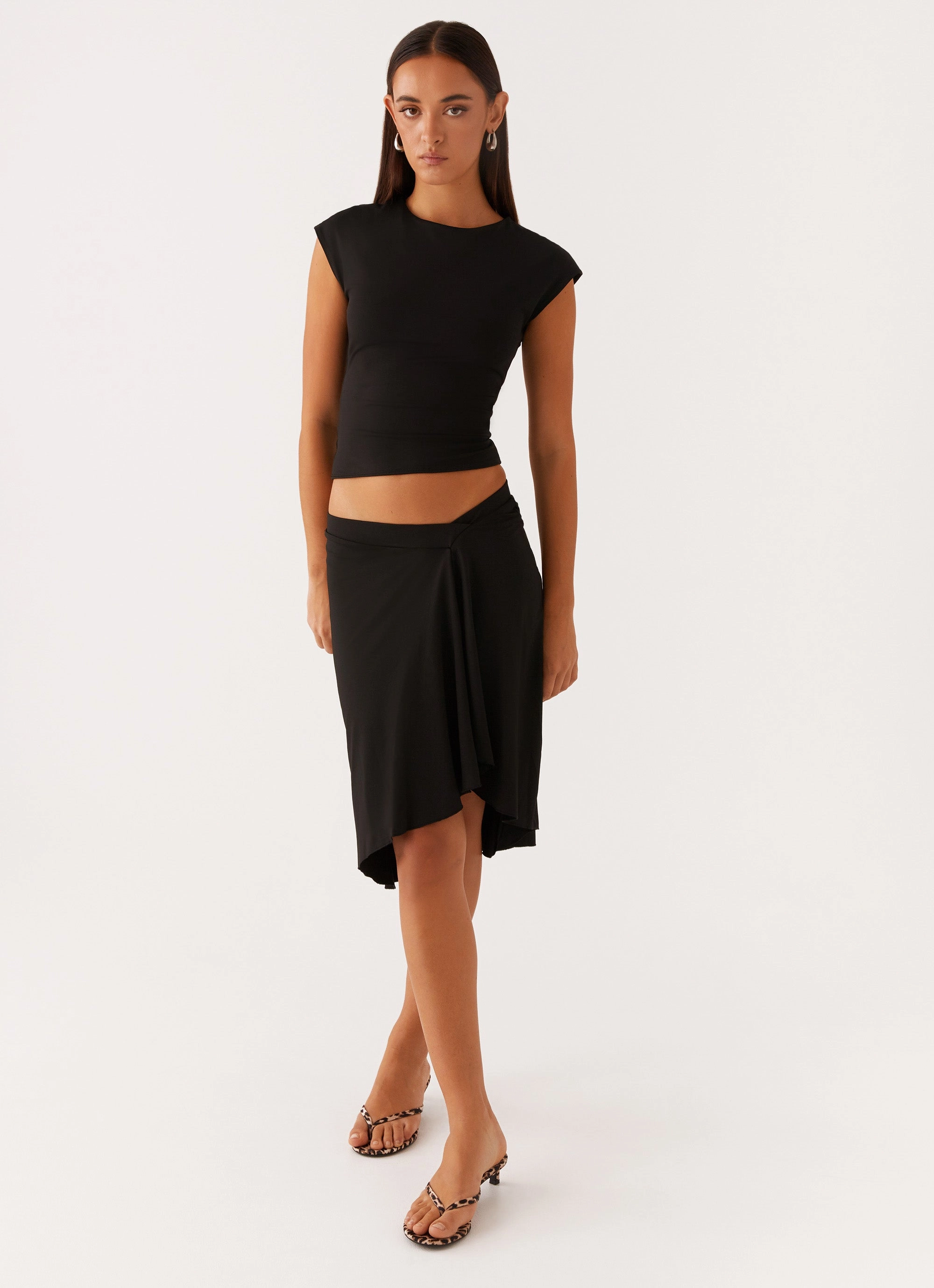 Shes A Lady Top - Black Tailored Silhouette