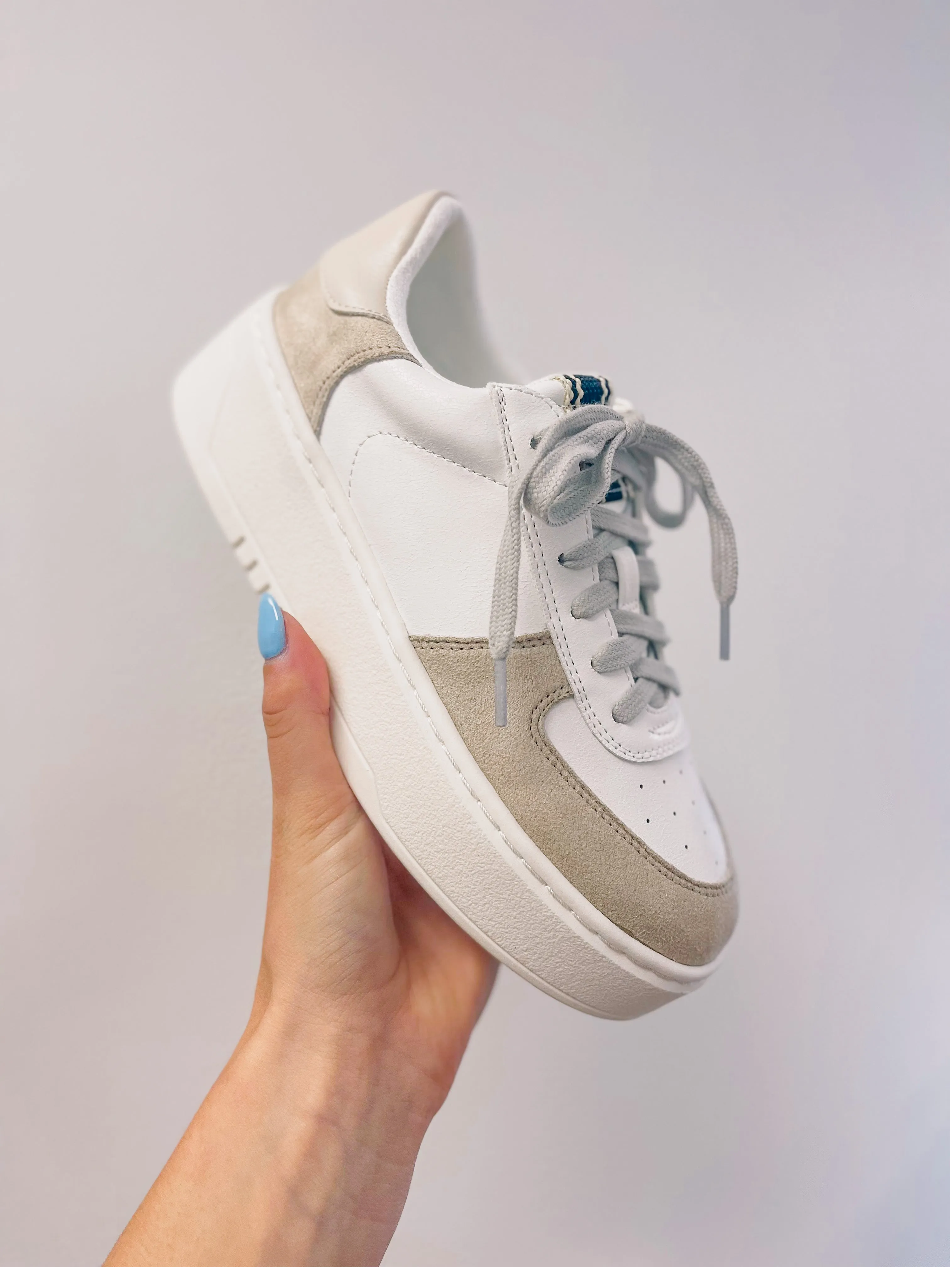 Shirley Platform Sneakers