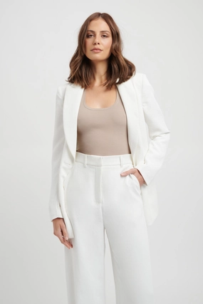 Shock Absorbent Oyster Slim Blazer Oyster Slim Blazer suitable for theater performances