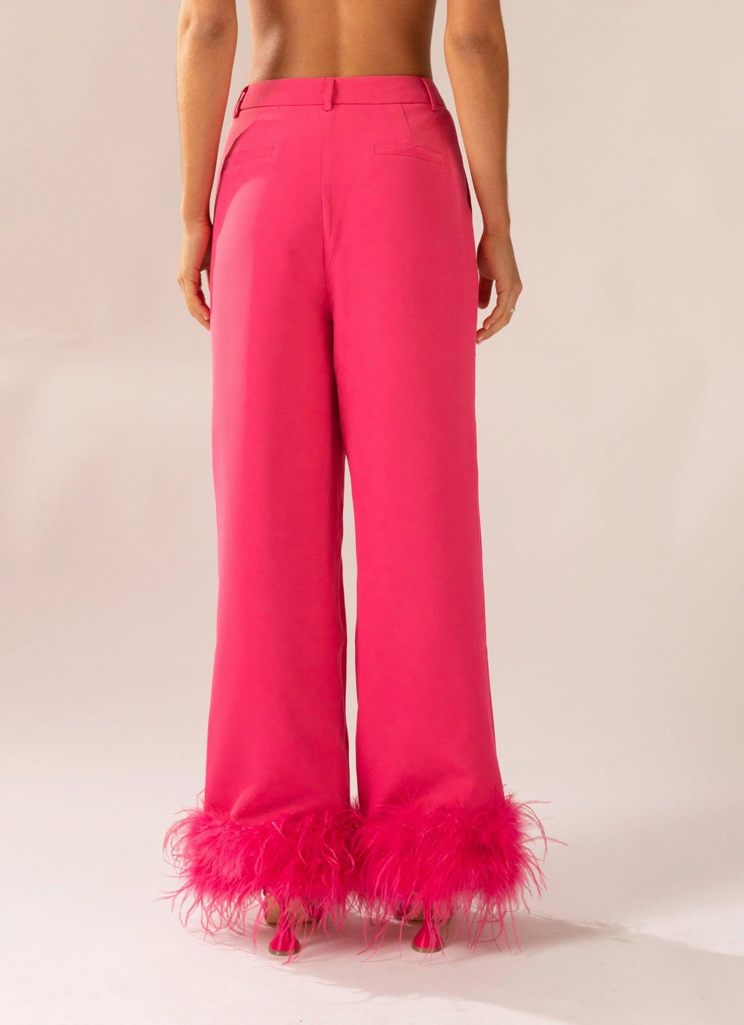 Sporty Layers Shake It Off Feather Pants - Magenta