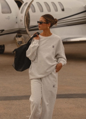 Signature Oversized Sweatshirt - Grey Fall Ease Fresh Warmth Wrinkle Resistant Signature Oversized Sweatshirt - Grey