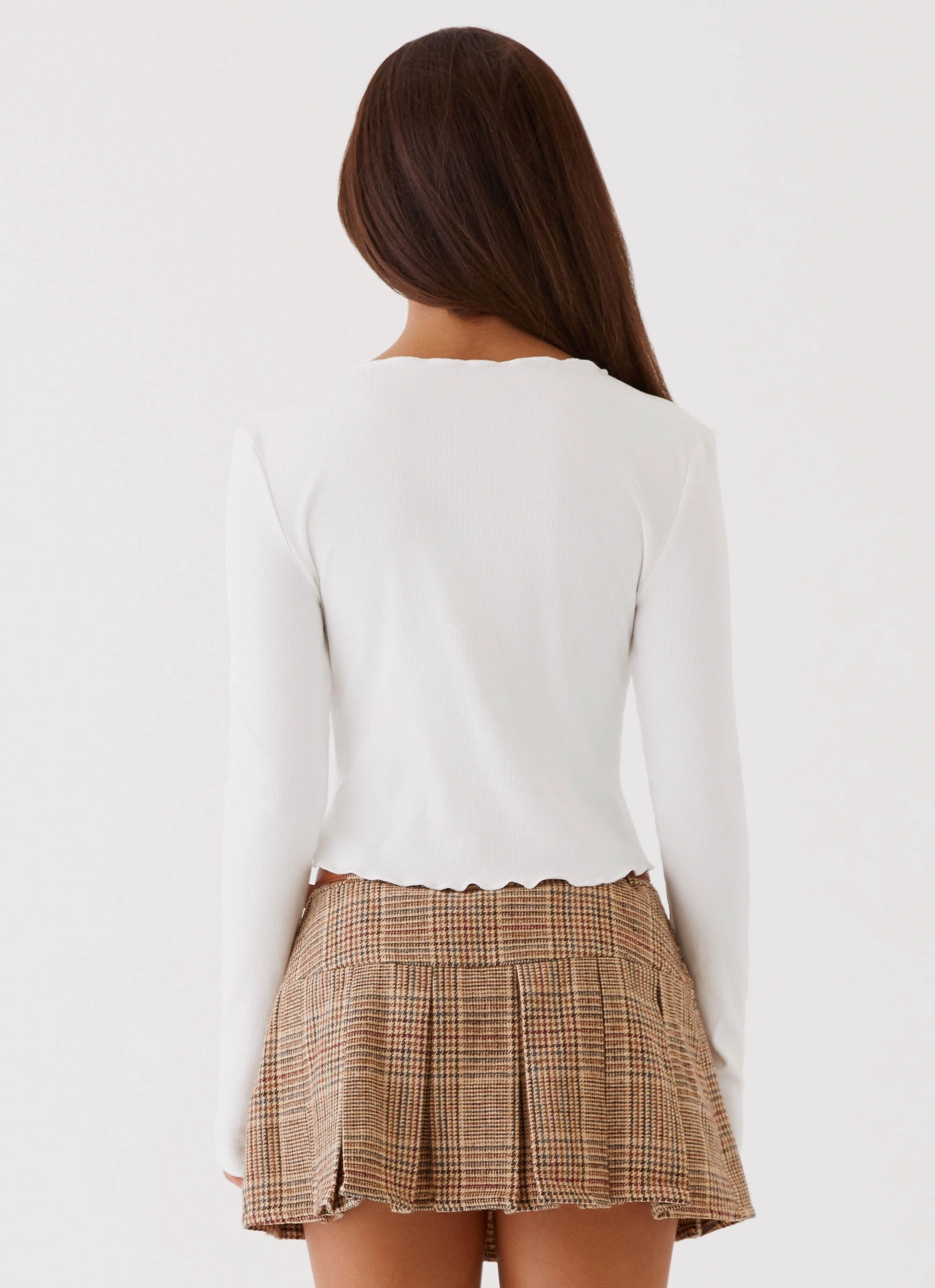 Simone Long Sleeve Bow Top - White retro look