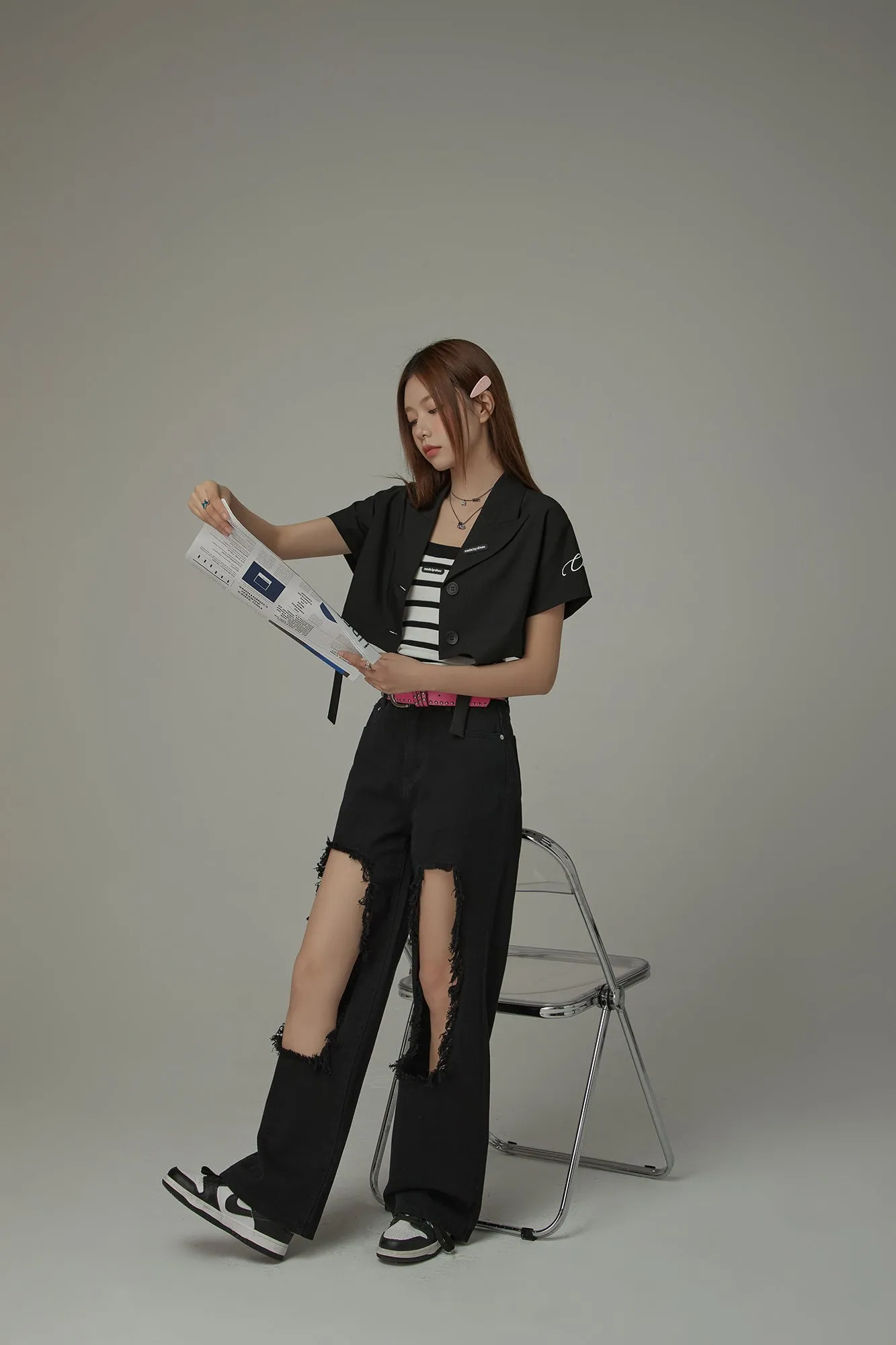 Single-Button Short Sleeve Crop Jacket