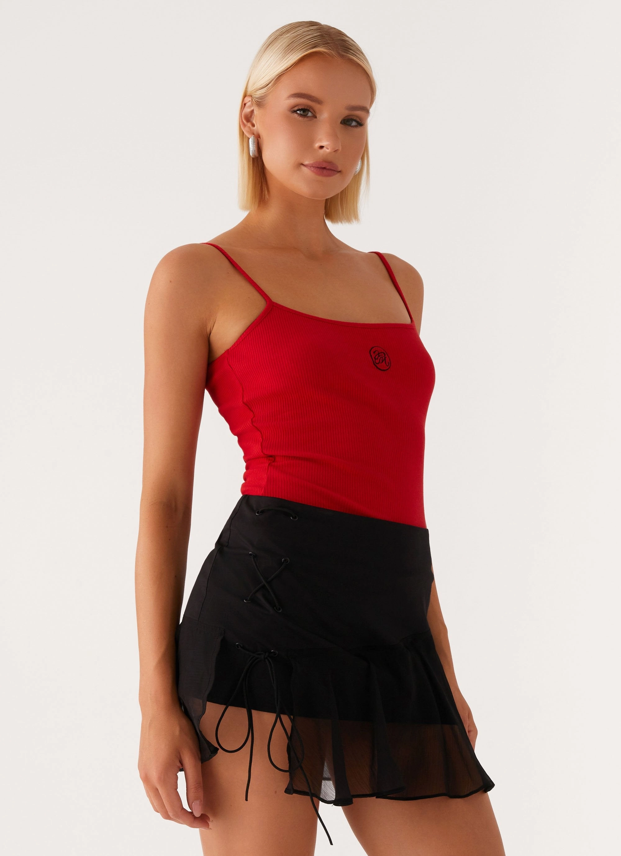 Trendy Vibe Siobhan Tie Side Mini Skirt - Black