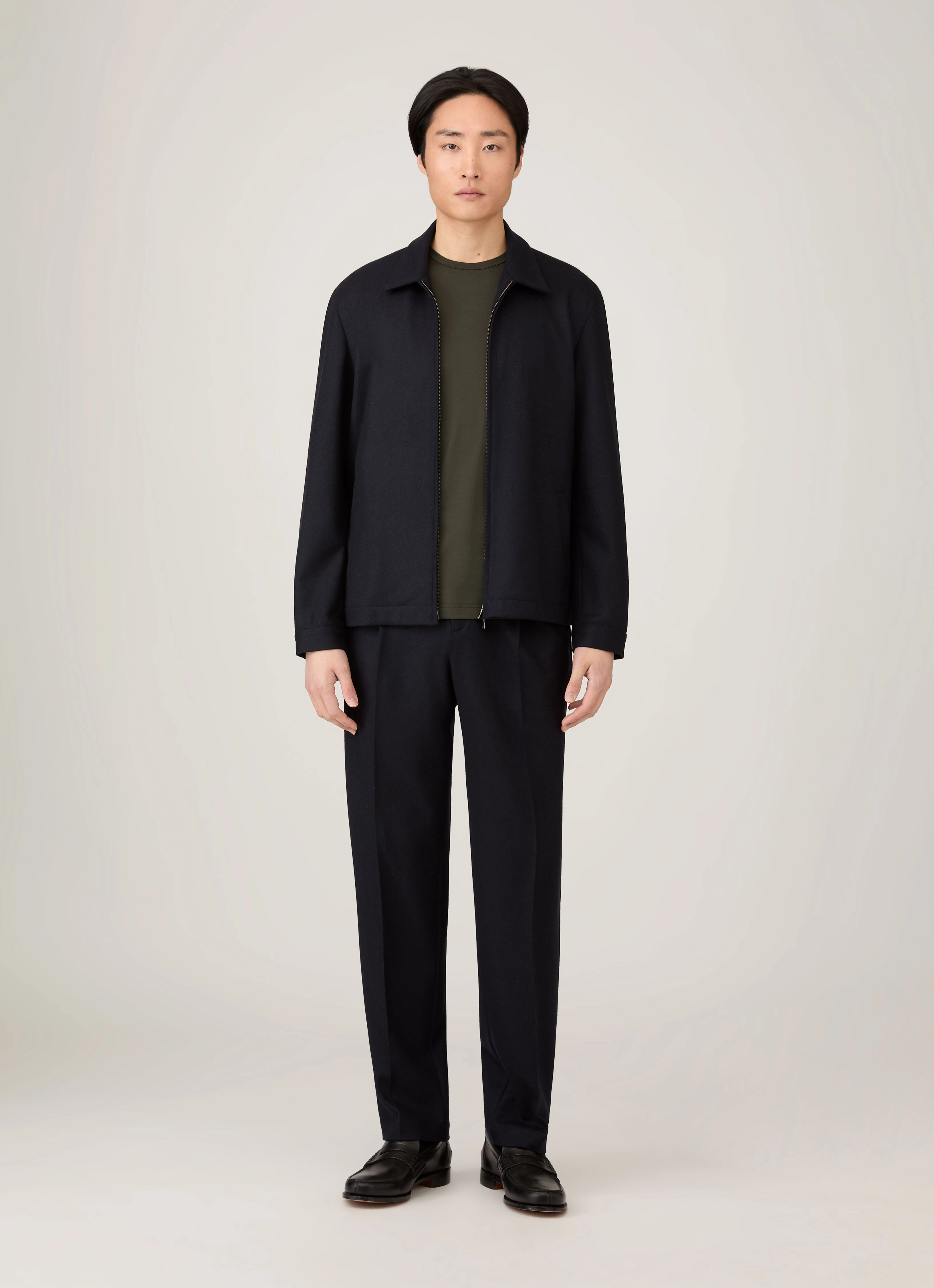 Weekend Comfort Wear Men's Classic T-shirt in Dark Green