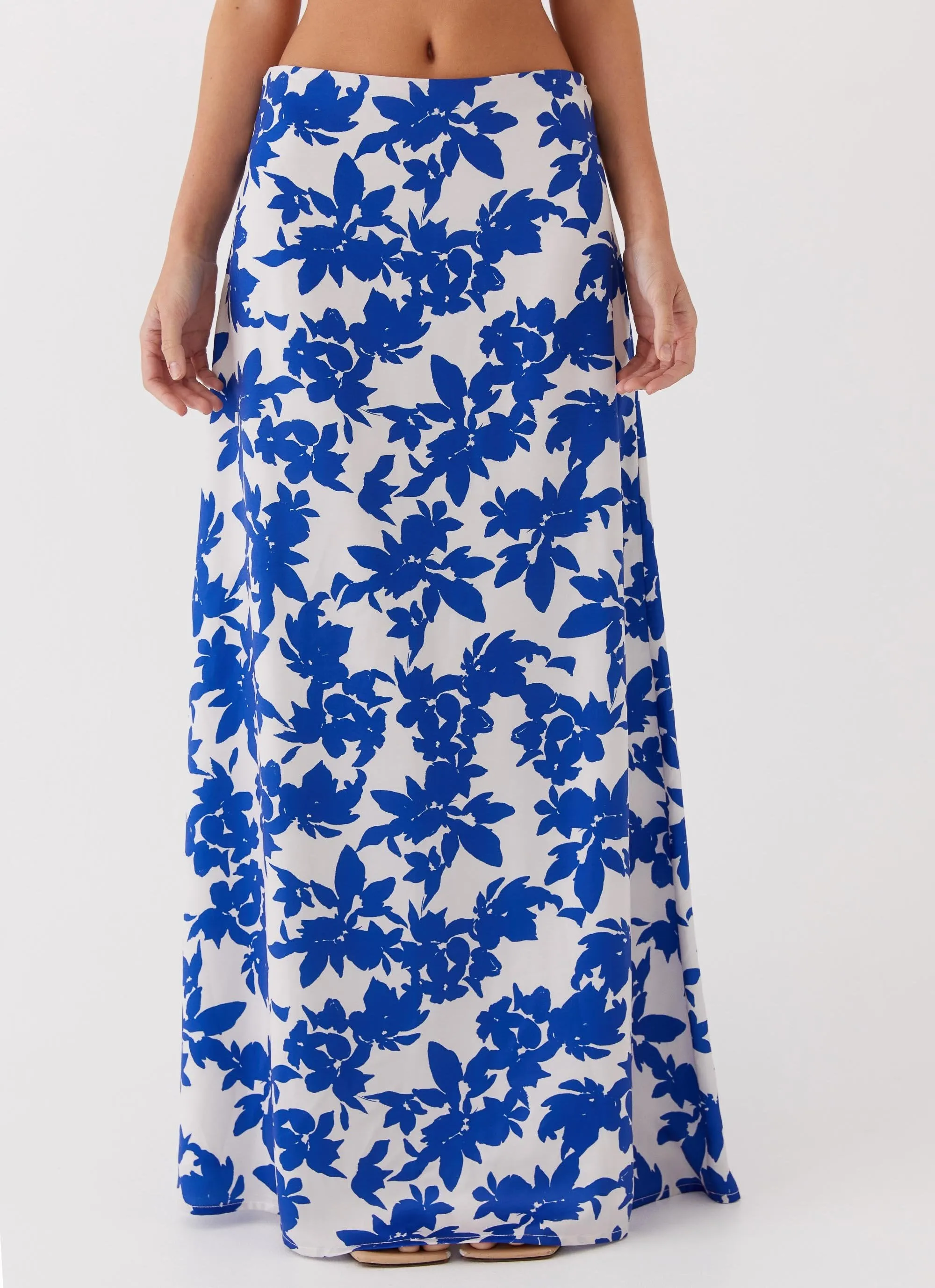 Modern Utility Breathable fabric Sky Gaze Low Rise Maxi Skirt - Blue Floral