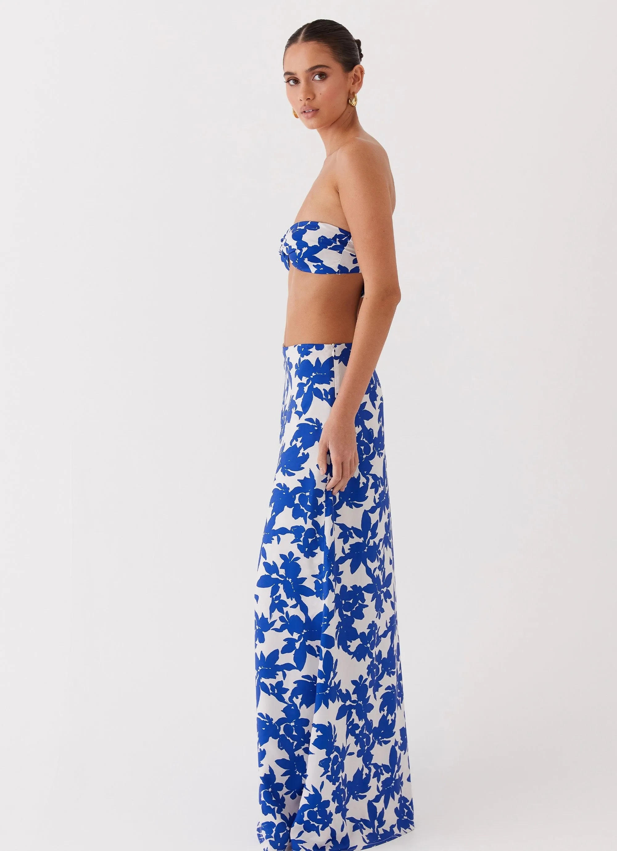 Air Flow Casual Comfort Fit Sky Gaze Low Rise Maxi Skirt - Blue Floral