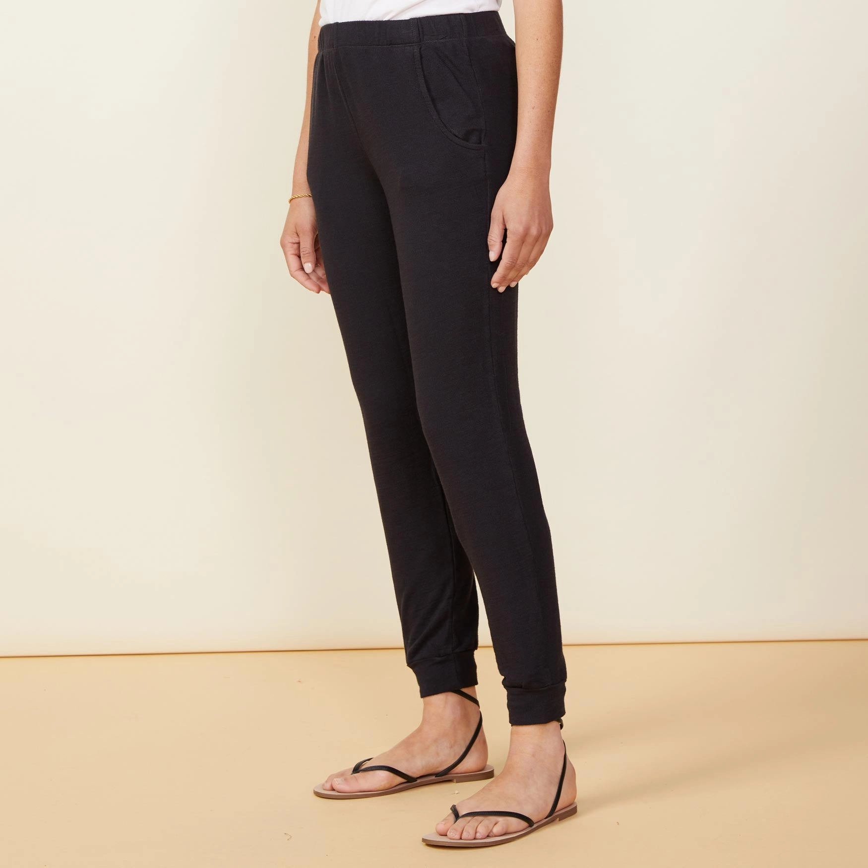 Non Restrictive Warm design Supersoft Jogger