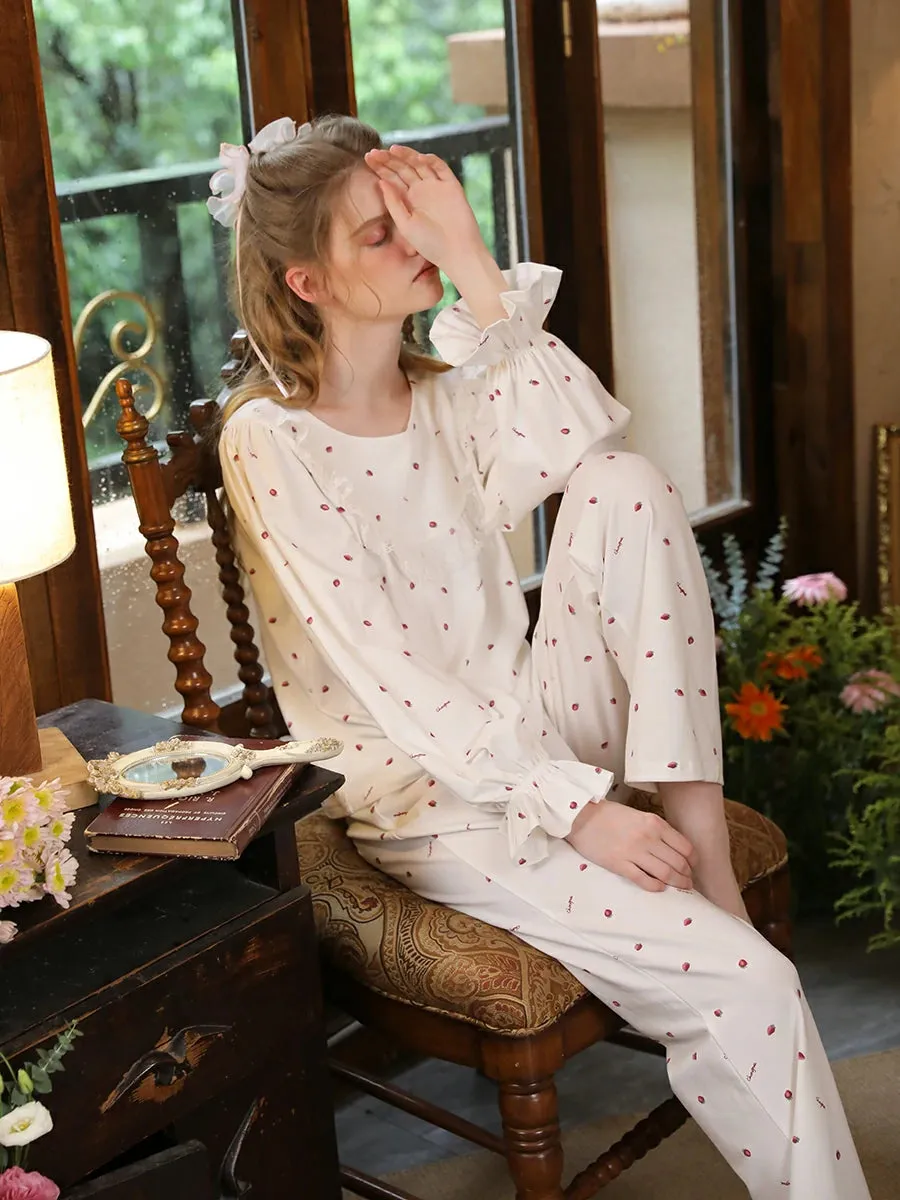 Slessic Ruffled Edge Embroidery Small Floral Strawberry Print Pajamas Set