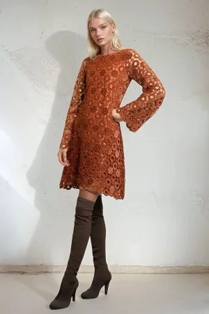 Slim Shape Jirles Dress - Sumatra Lace Jirles Dress - Sumatra Lace Petite Chic