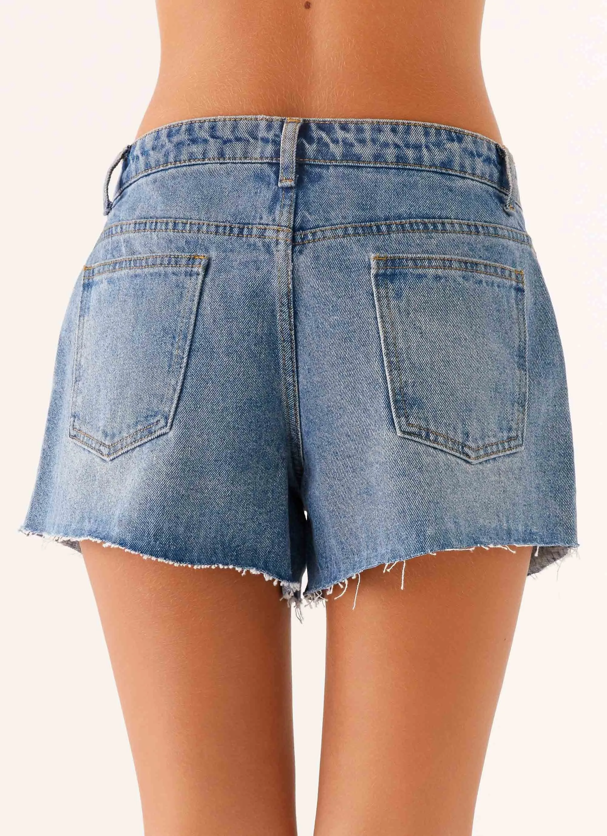 Davie Low Rise Denim Shorts - Blue Perfect Layer Easy Layer