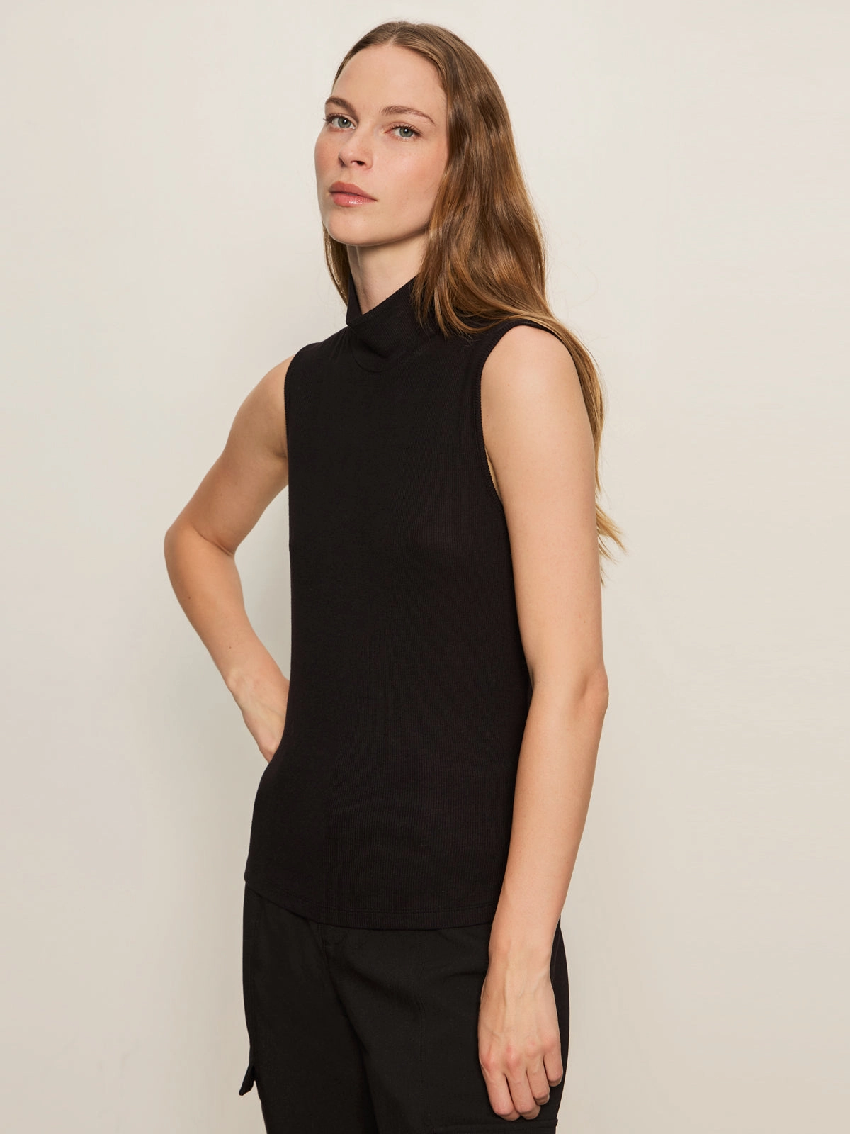 No-Fuss Look Sweater Knit Essential Sleeveless Mock Neck Tank Black