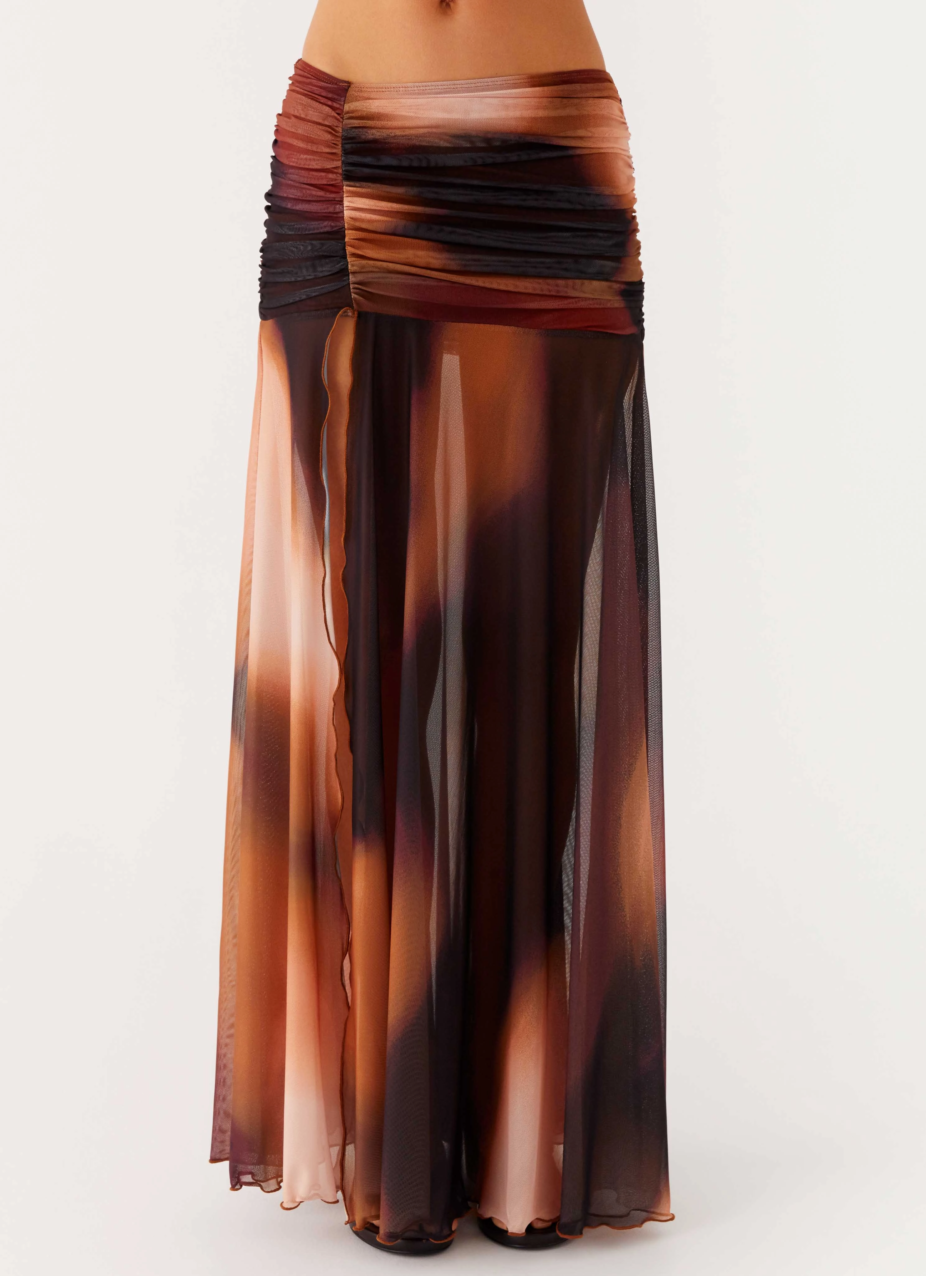 Stargazer Mesh Maxi Skirt - Black Gradient understated look
