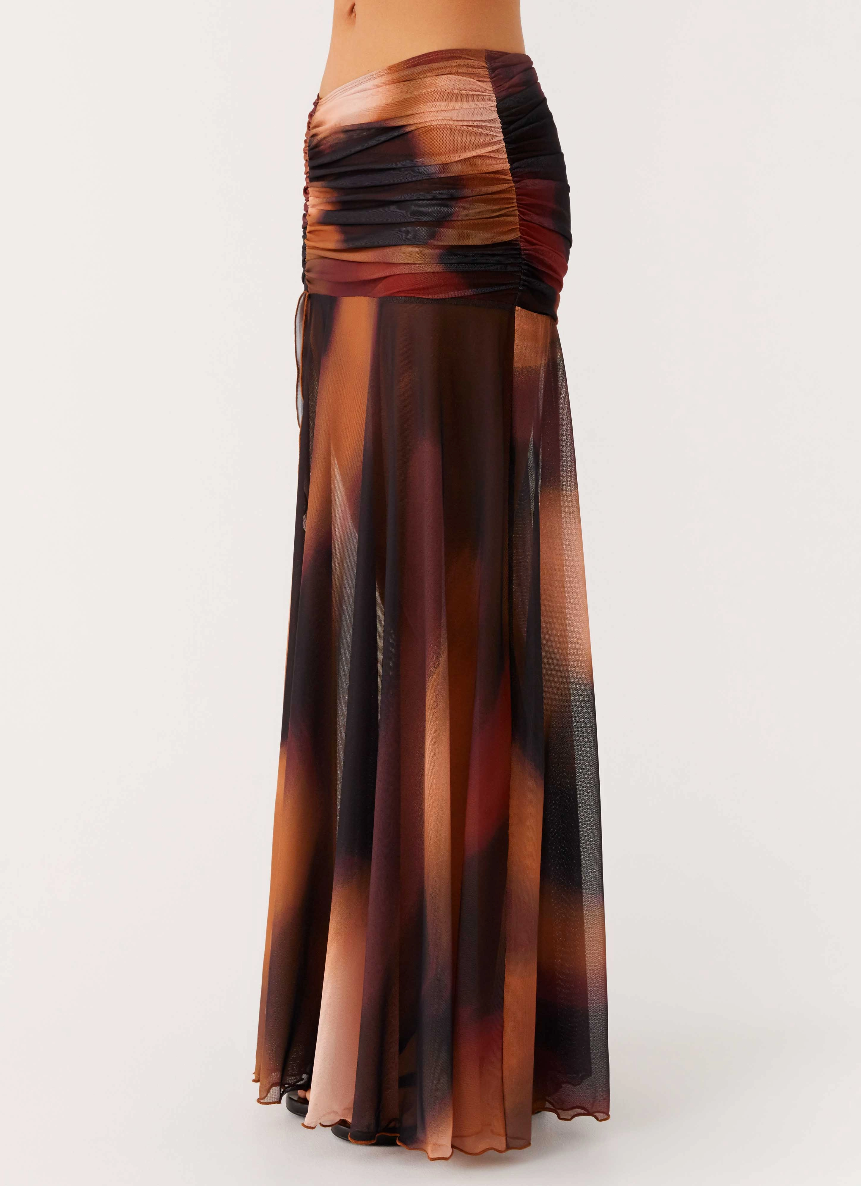 Sleek Vibe Stargazer Mesh Maxi Skirt - Black Gradient
