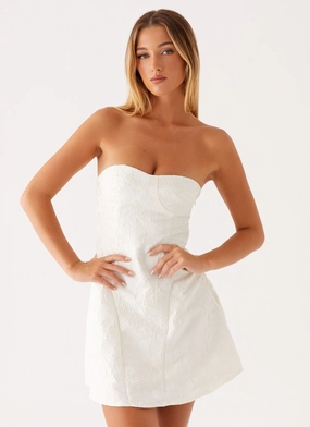 So Stylish Mini Dress - White Chic Statement So Stylish Mini Dress - White Effortless Look Perfectly Styled