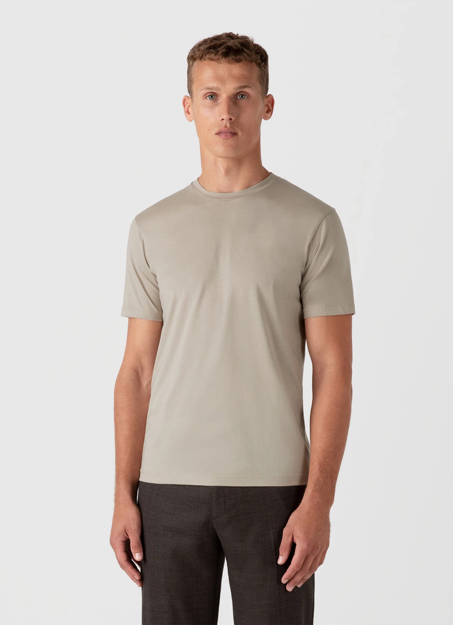 BreathableFabric Chic Vibe Men's Riviera Midweight T-shirt in Ash Grey