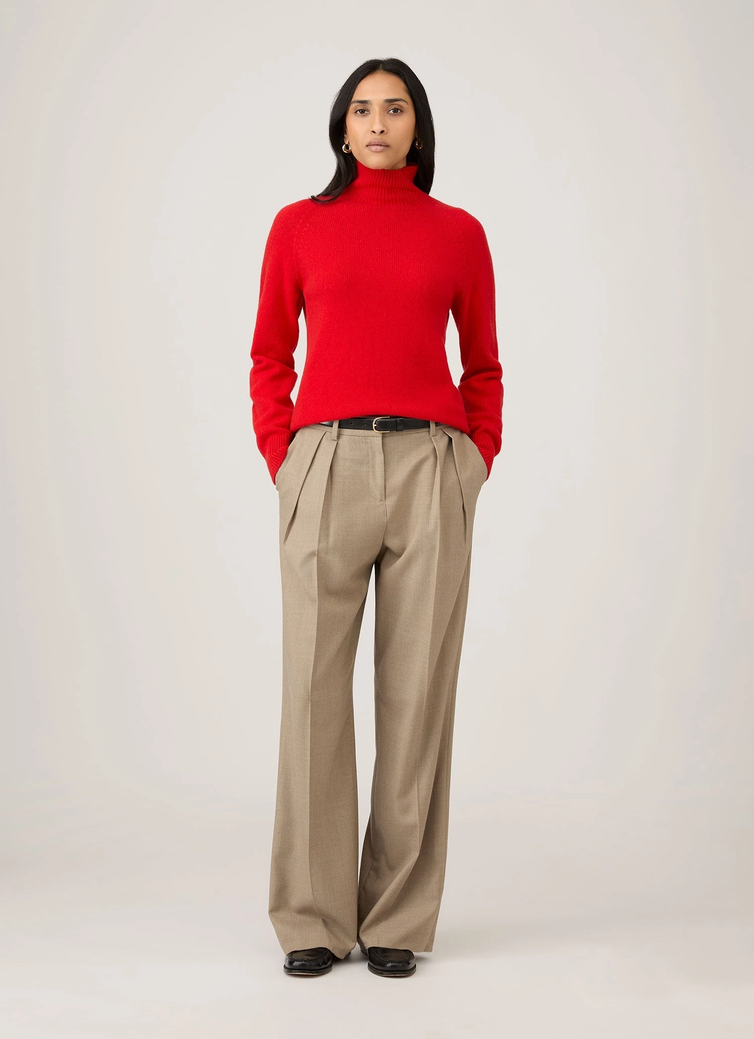 Ribbed Edging Women's Lambswool Funnel Neck Jumper in Bright Red