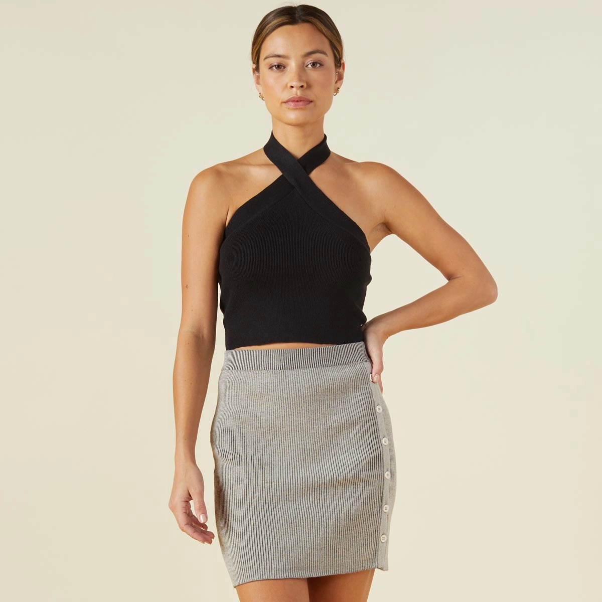 Soft Knit Halter MultiFunctional Pocket Placement